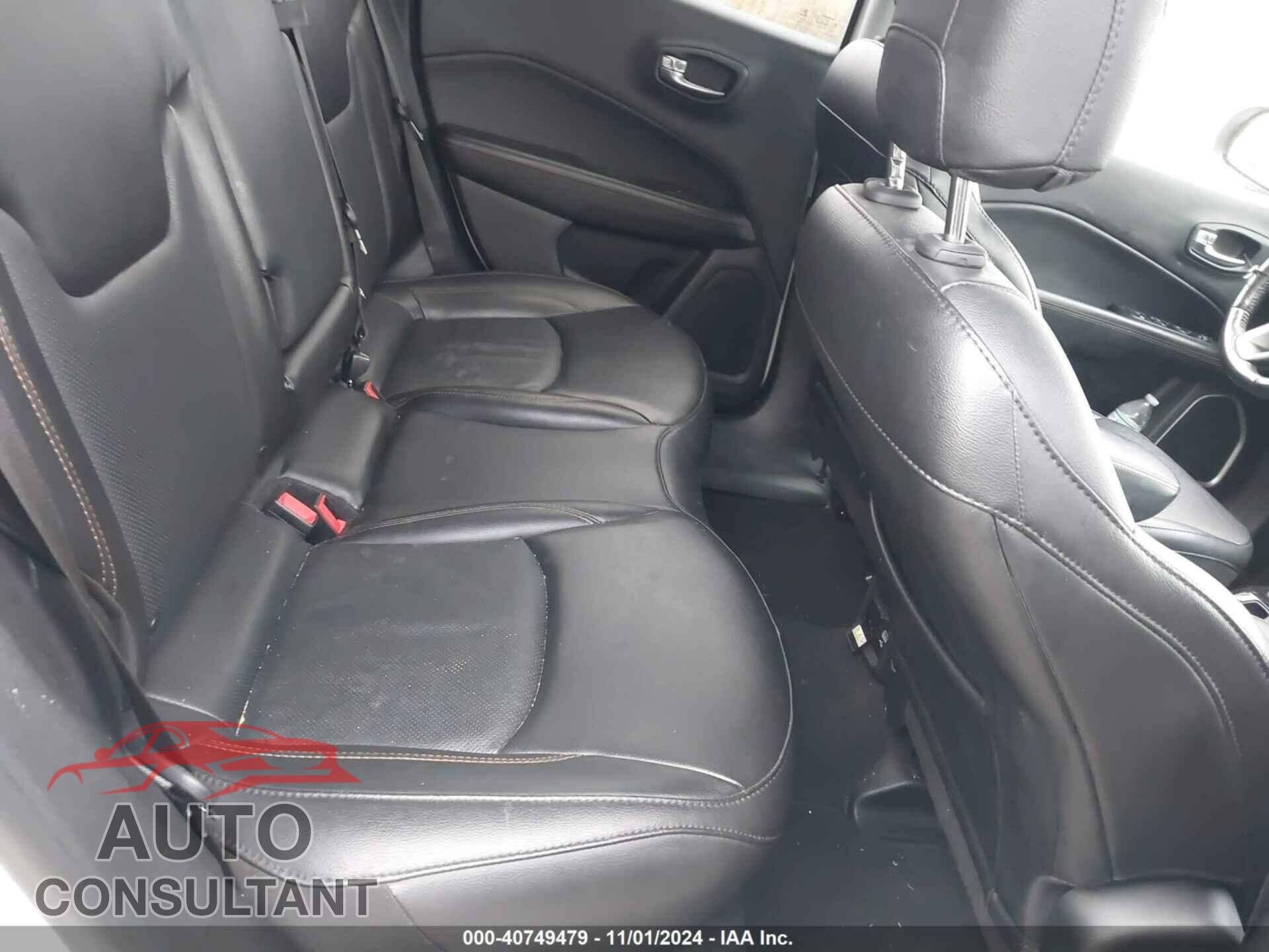 JEEP COMPASS 2020 - 3C4NJDCB8LT161095