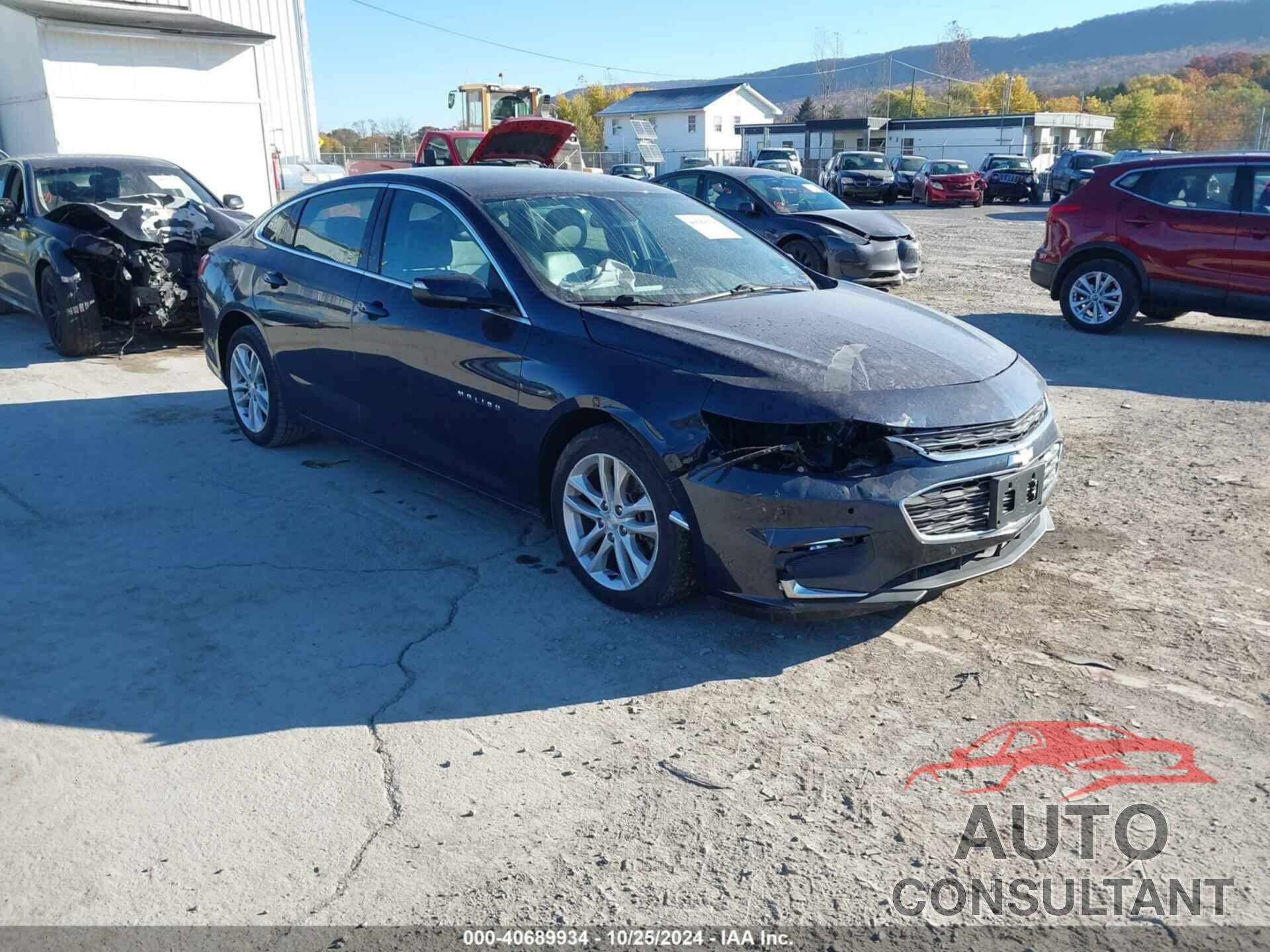 CHEVROLET MALIBU 2017 - 1G1ZE5ST8HF124371