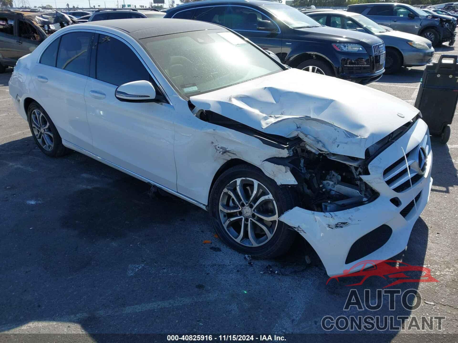 MERCEDES-BENZ C 300 2017 - 55SWF4KB8HU207682