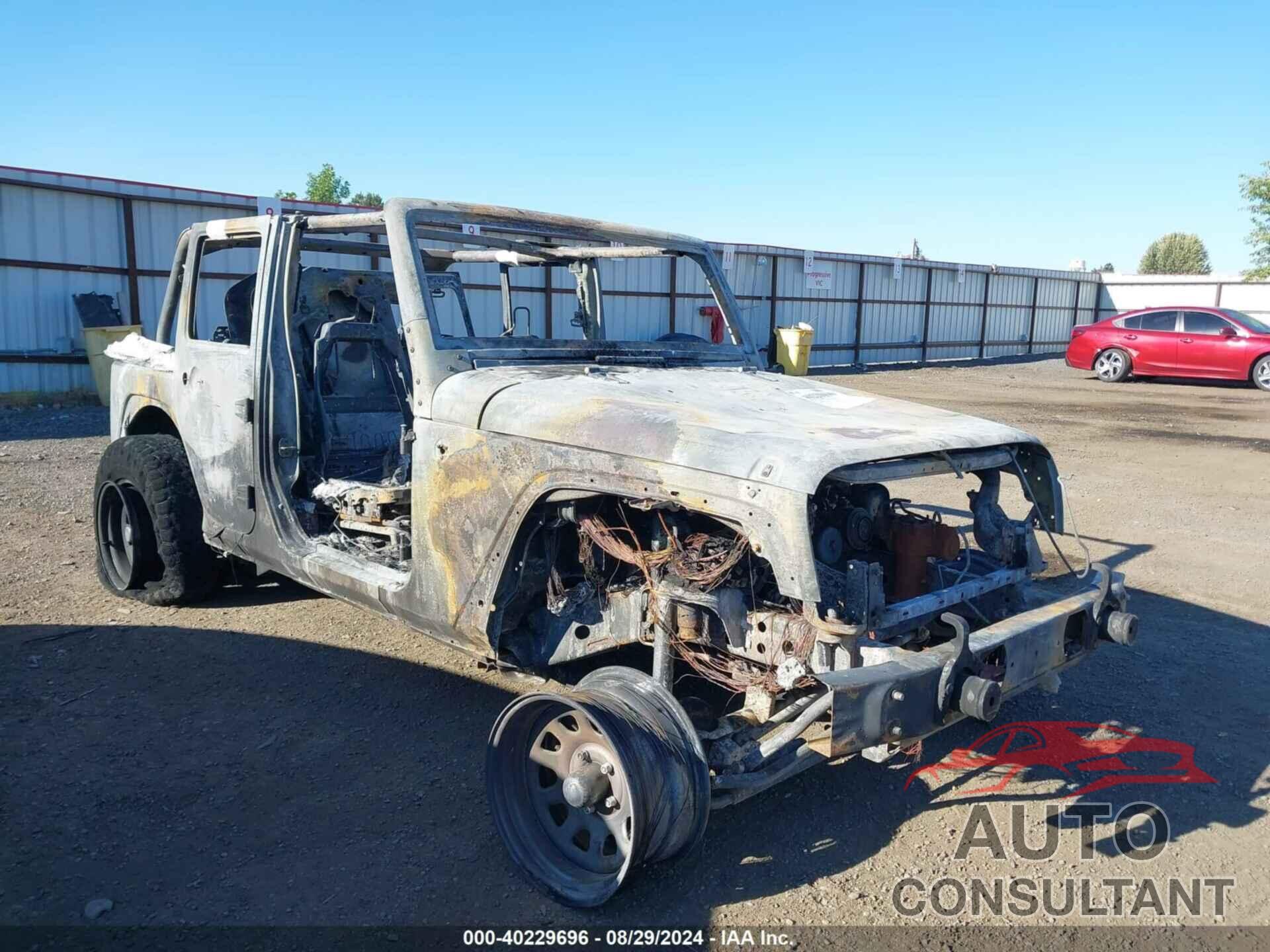 JEEP WRANGLER UNLIMITED 2013 - 1C4BJWEG8DL552333