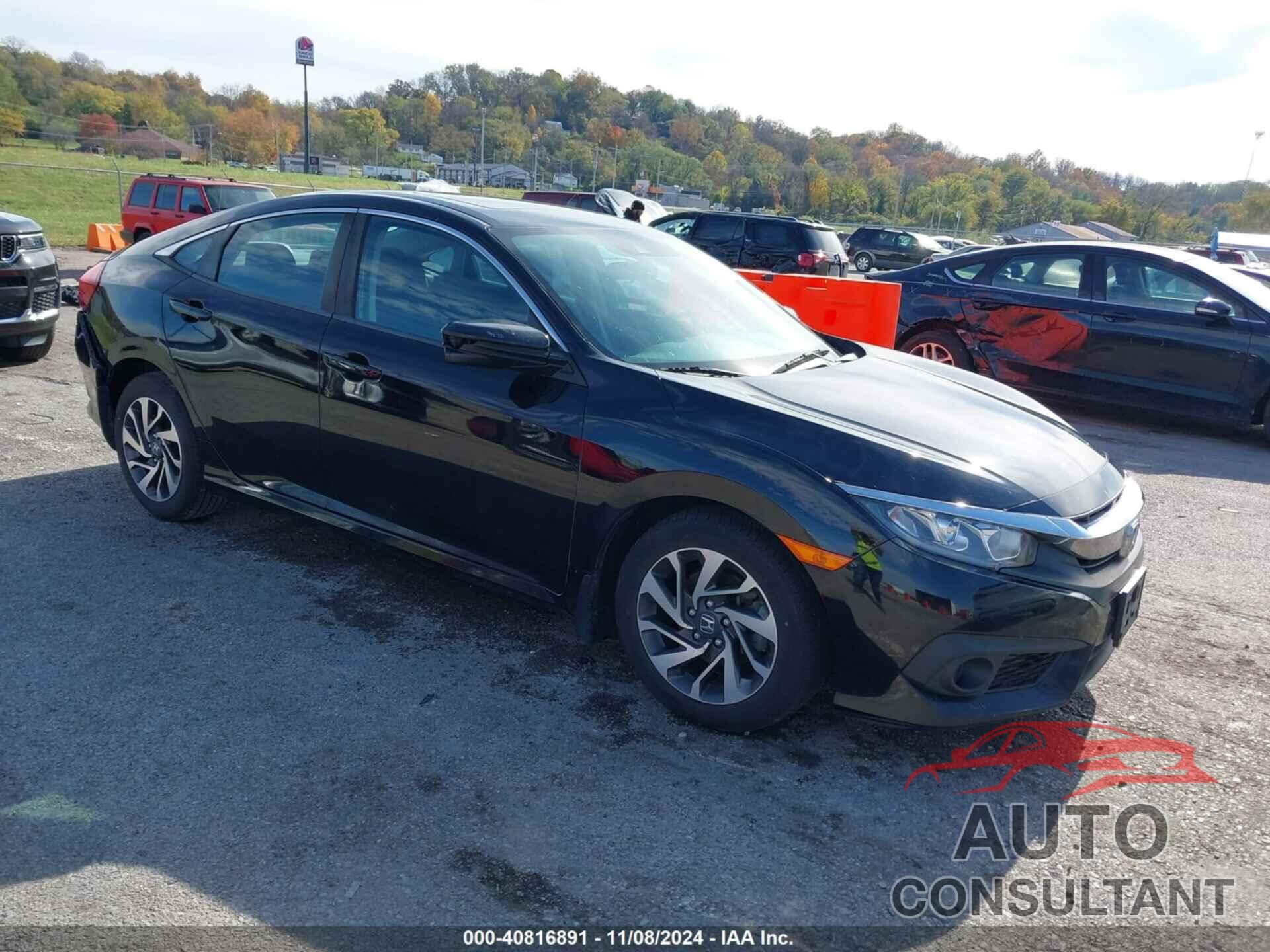 HONDA CIVIC 2018 - 19XFC2F86JE019137