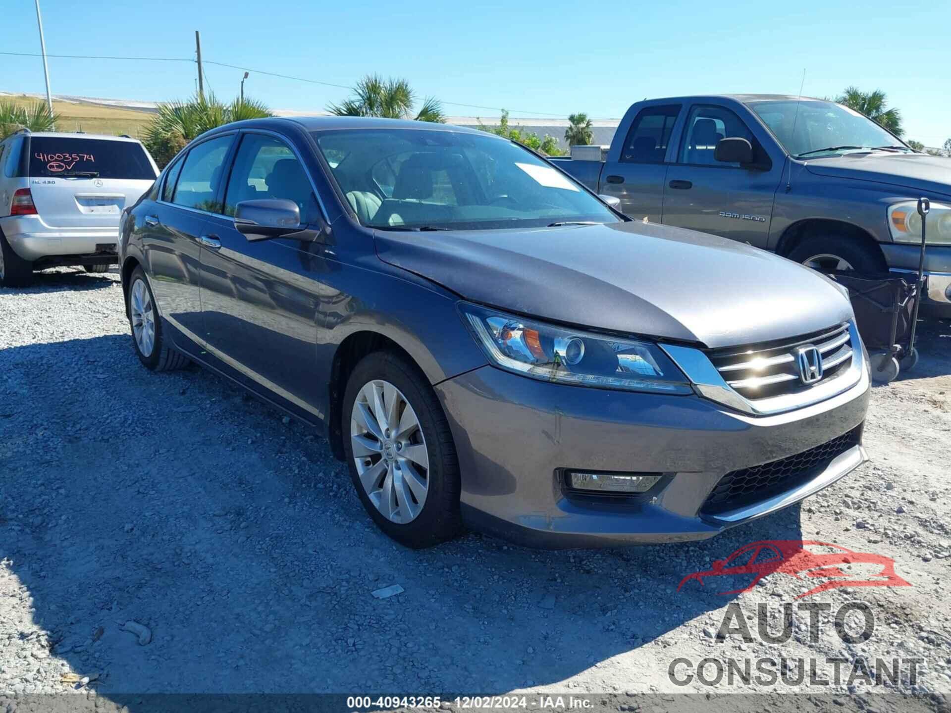 HONDA ACCORD 2014 - 1HGCR3F89EA000678