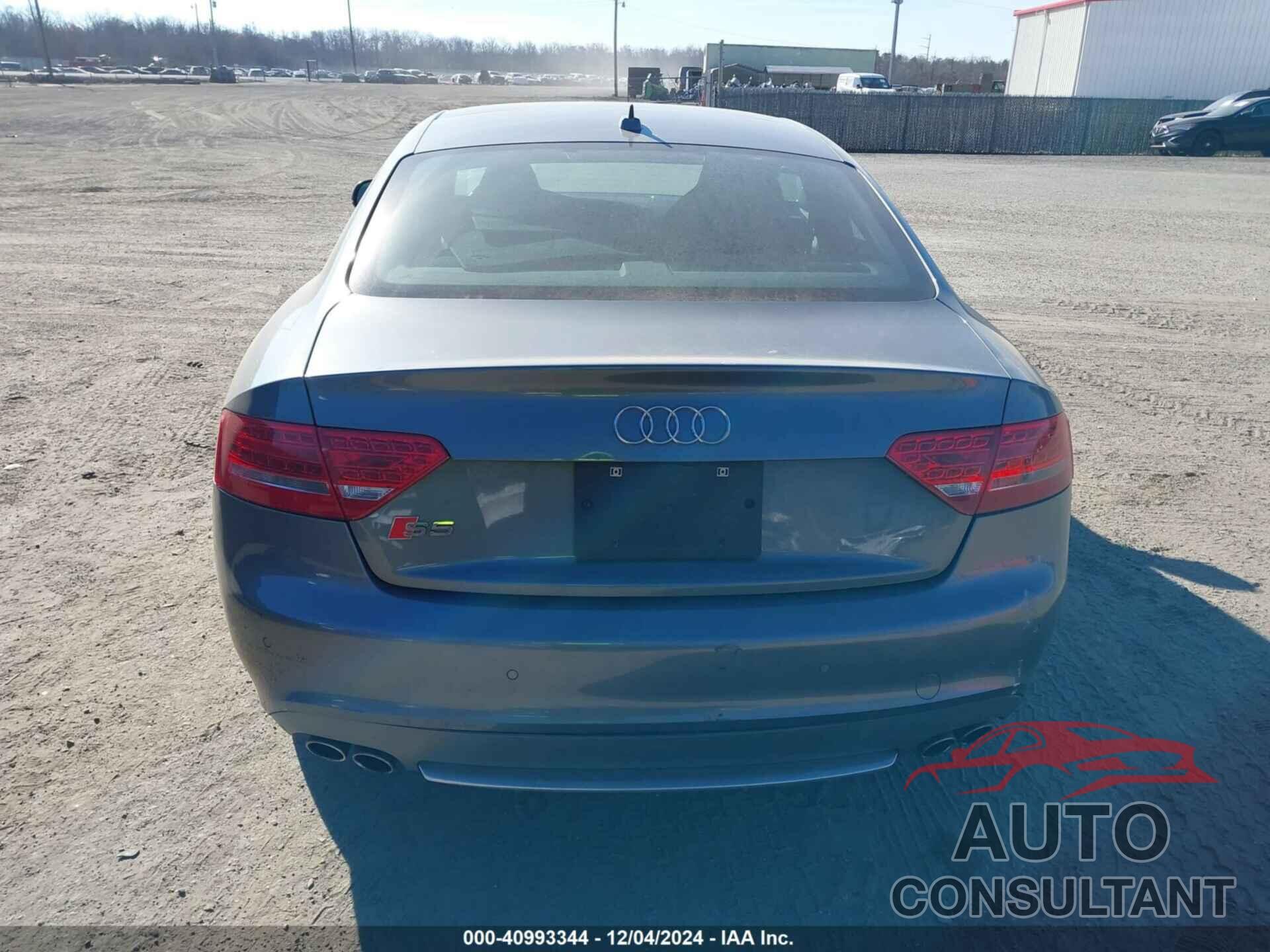 AUDI S5 2012 - WAUVVAFR4CA008133