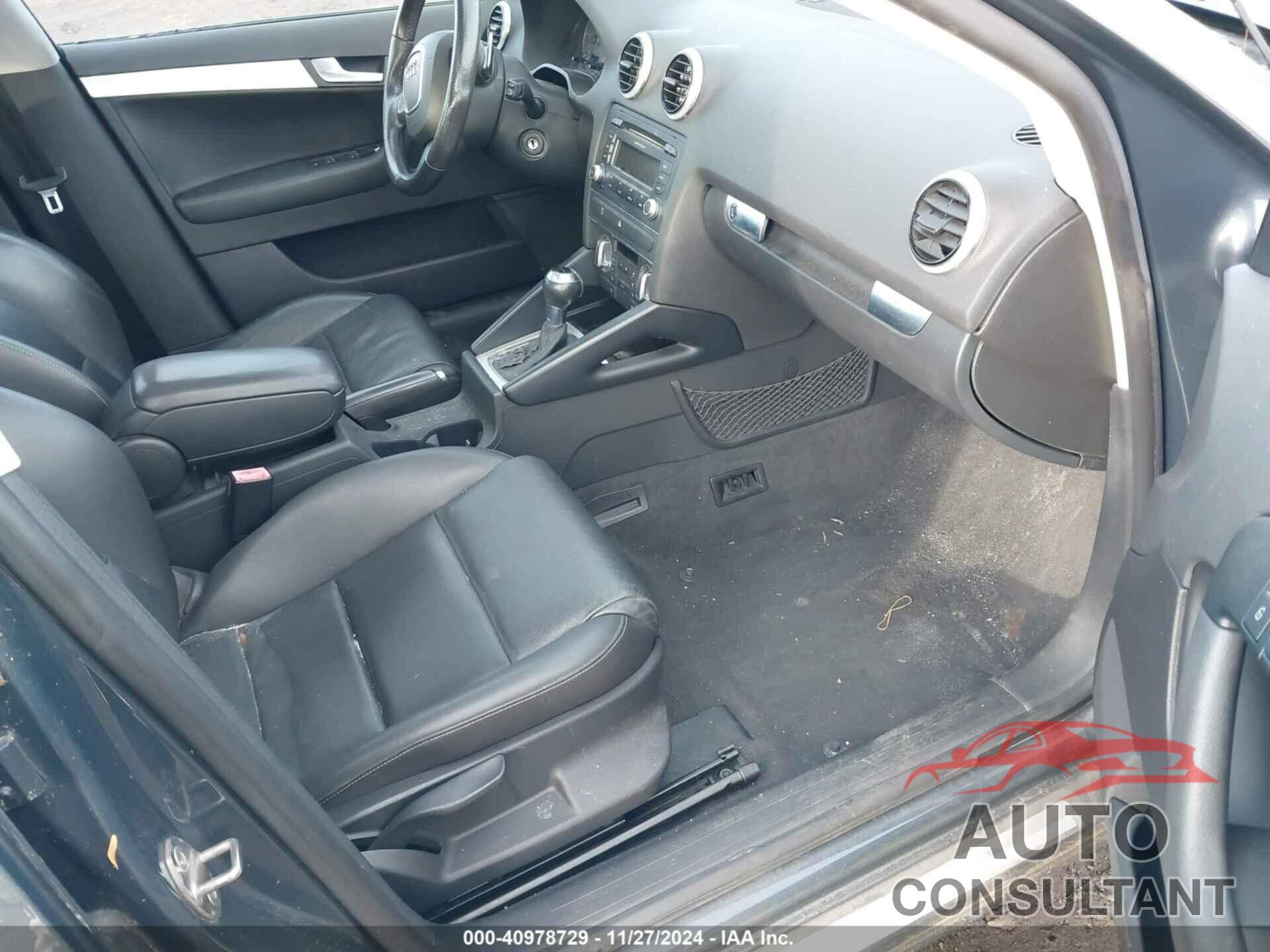 AUDI A3 2011 - WAUKJAFM9BA014169