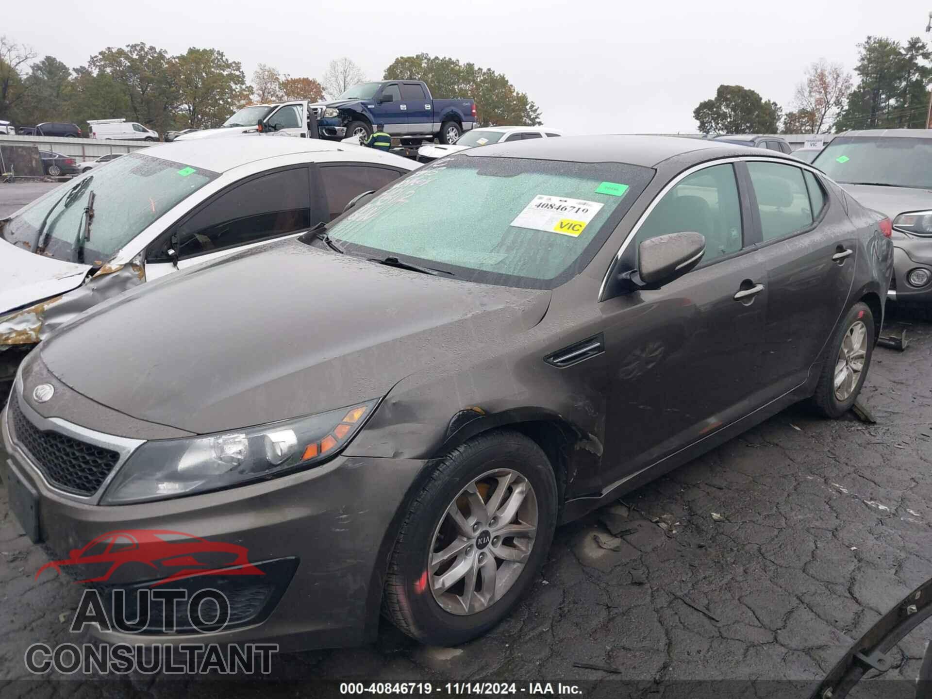 KIA OPTIMA 2011 - KNAGM4A71B5151812