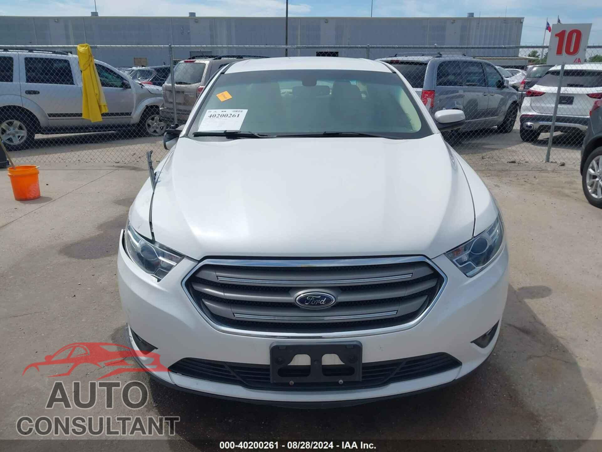 FORD TAURUS 2016 - 1FAHP2E89GG149202