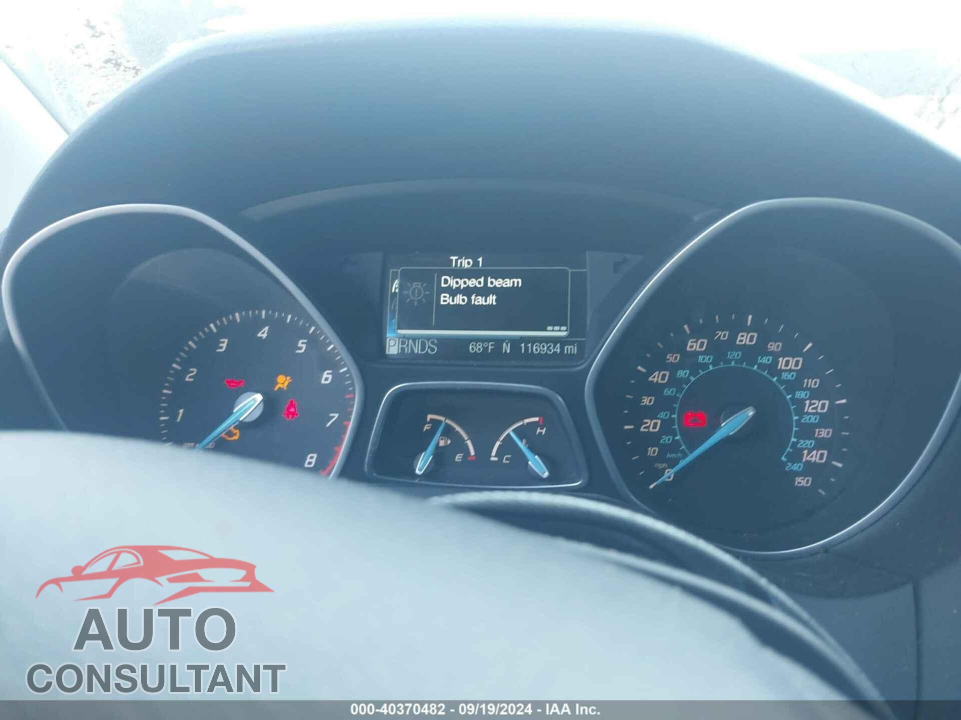 FORD FOCUS 2012 - 1FAHP3M28CL332630