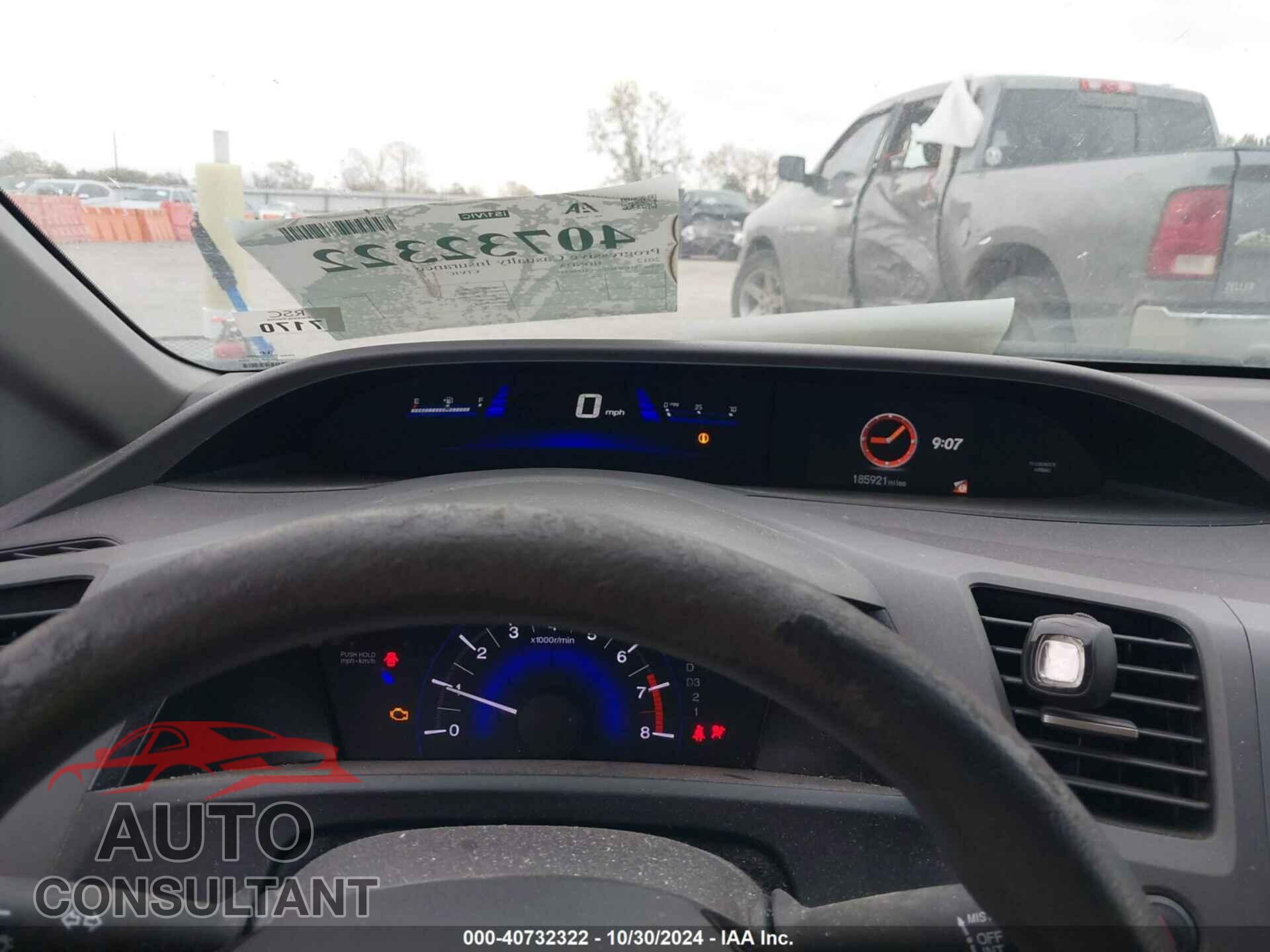 HONDA CIVIC 2012 - 2HGFB2F57CH586345