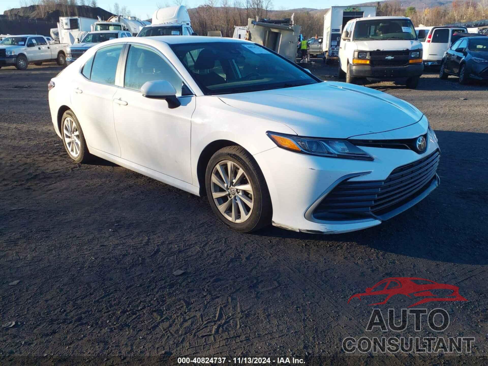 TOYOTA CAMRY 2021 - 4T1C11AK9MU595473