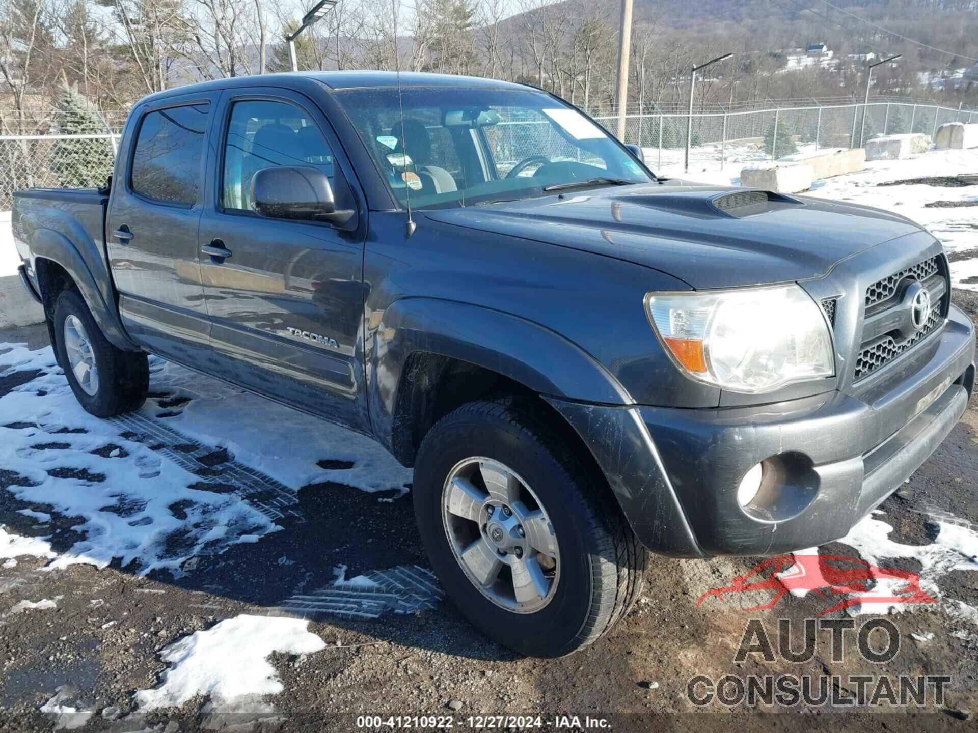 TOYOTA TACOMA 2011 - 3TMLU4ENXBM061496