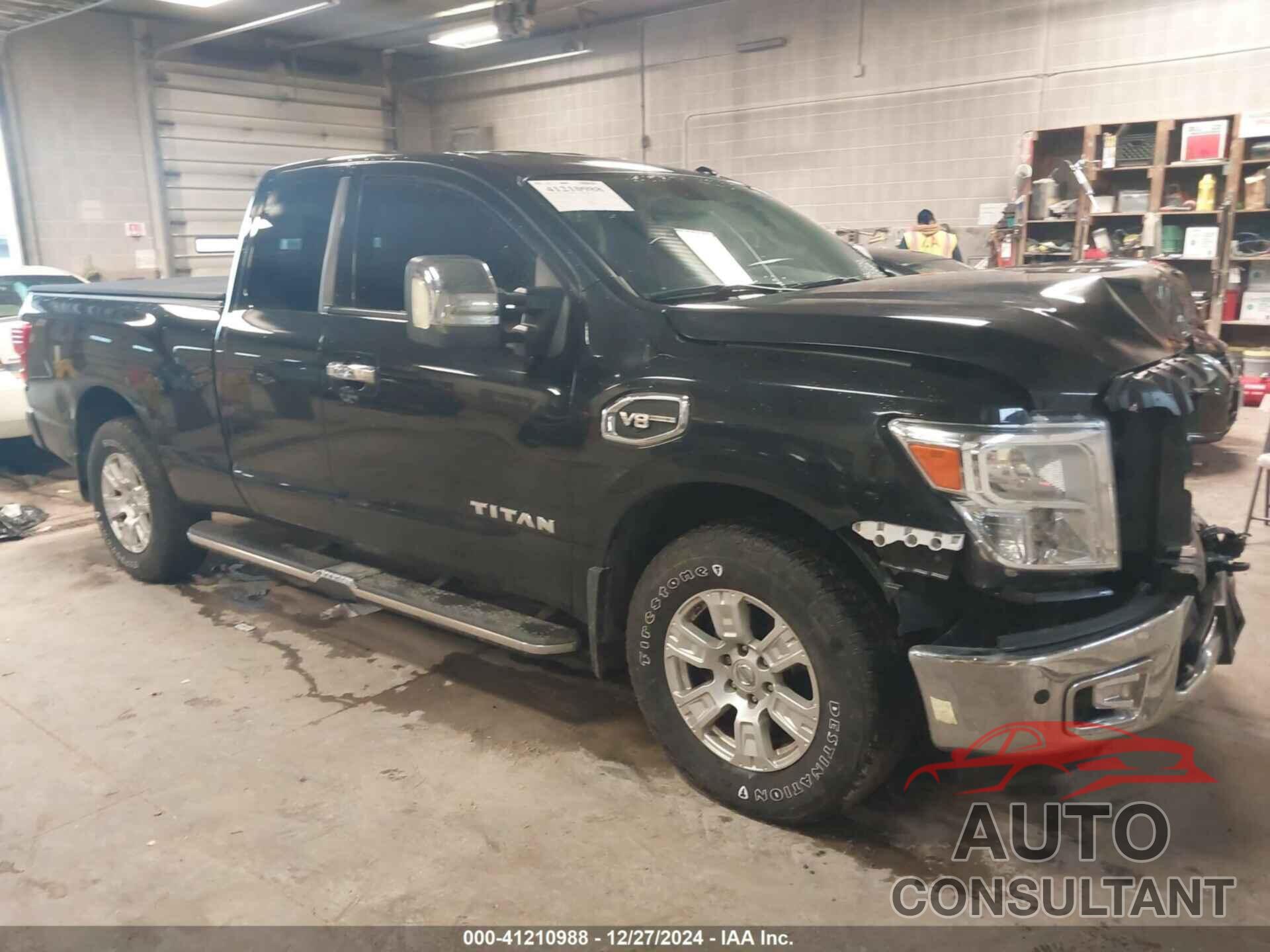 NISSAN TITAN 2017 - 1N6AA1C55HN569209