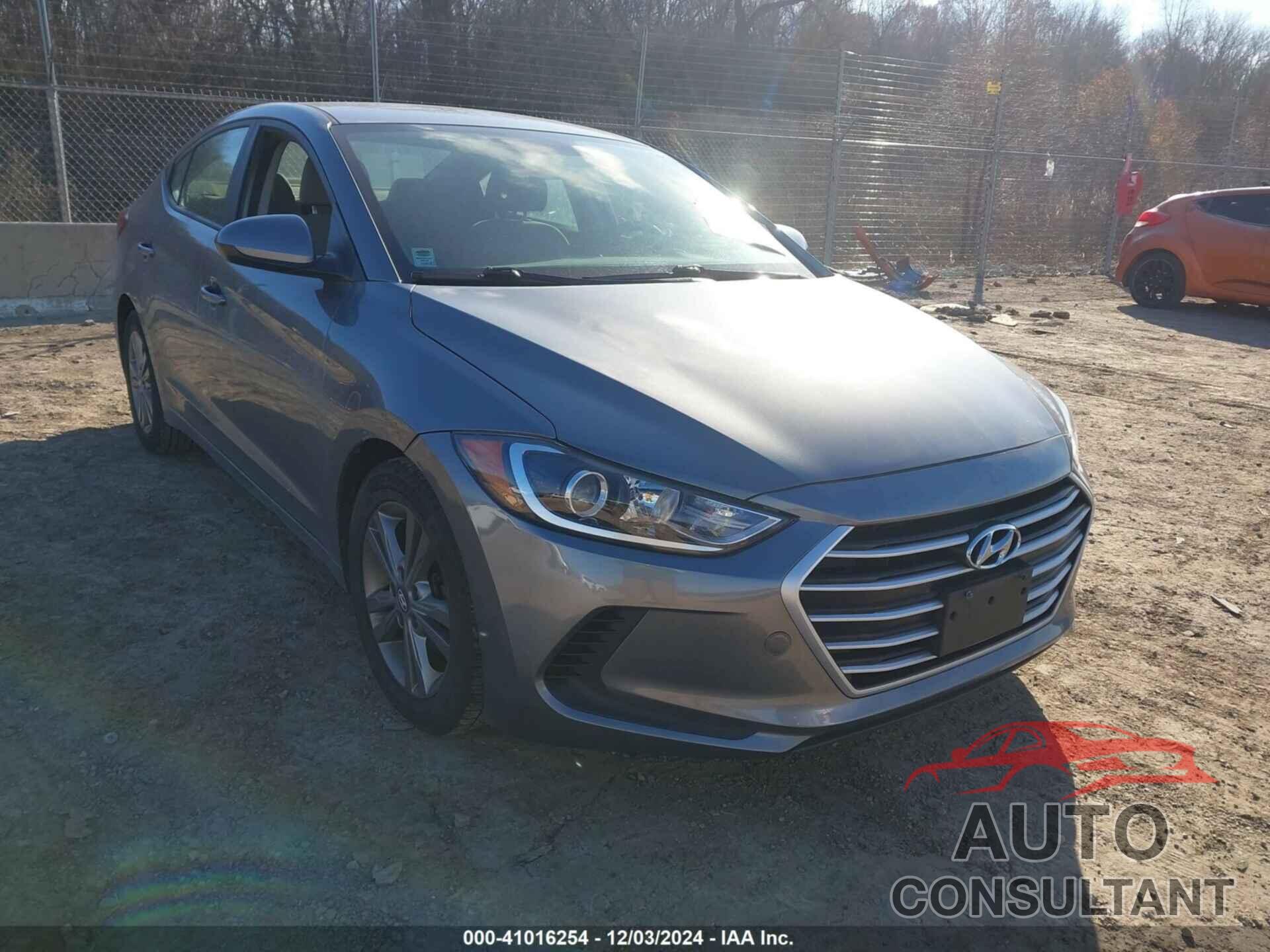 HYUNDAI ELANTRA 2017 - KMHD84LF0HU241431