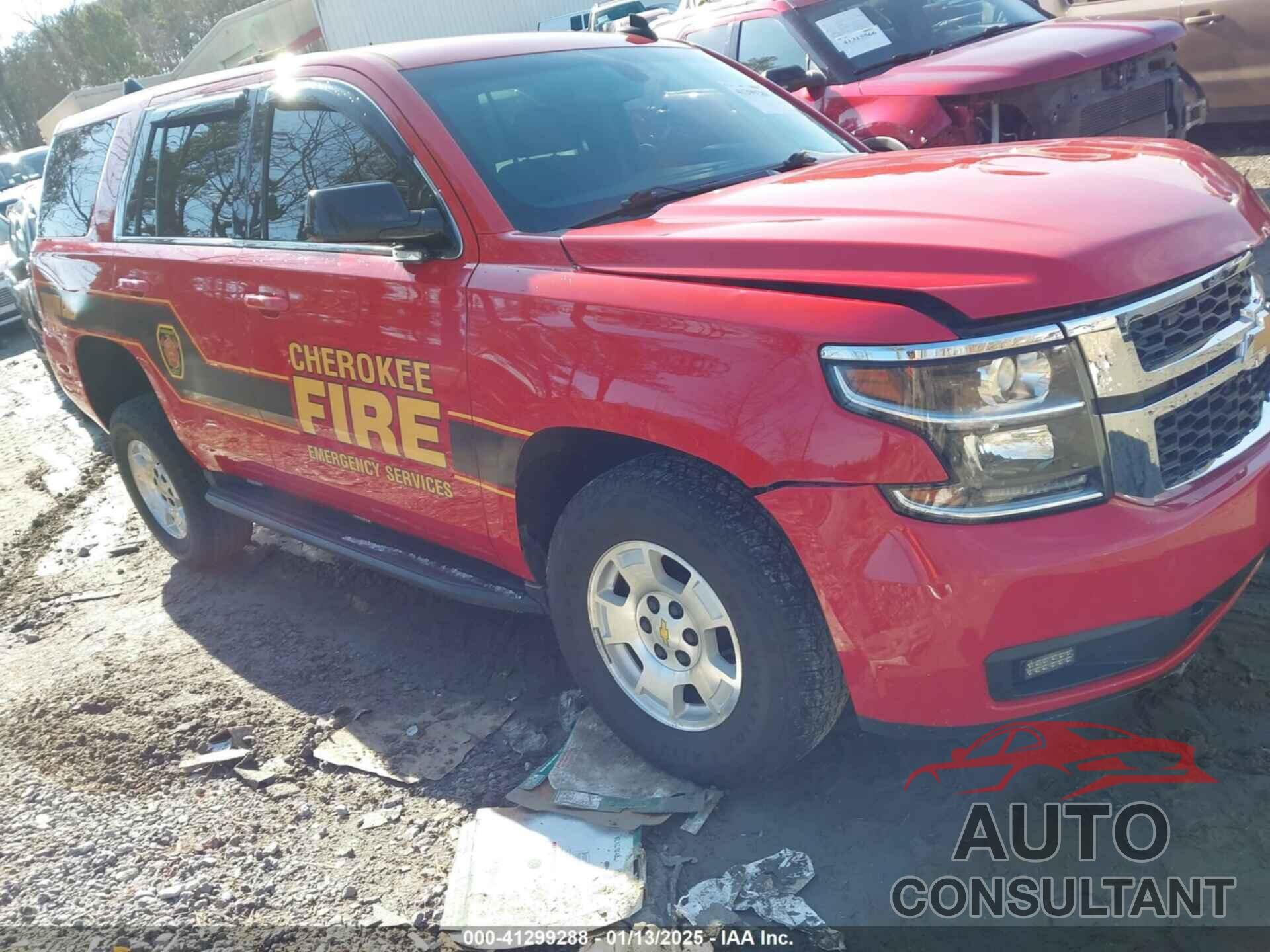 CHEVROLET TAHOE 2019 - 1GNSKFEC7KR388178