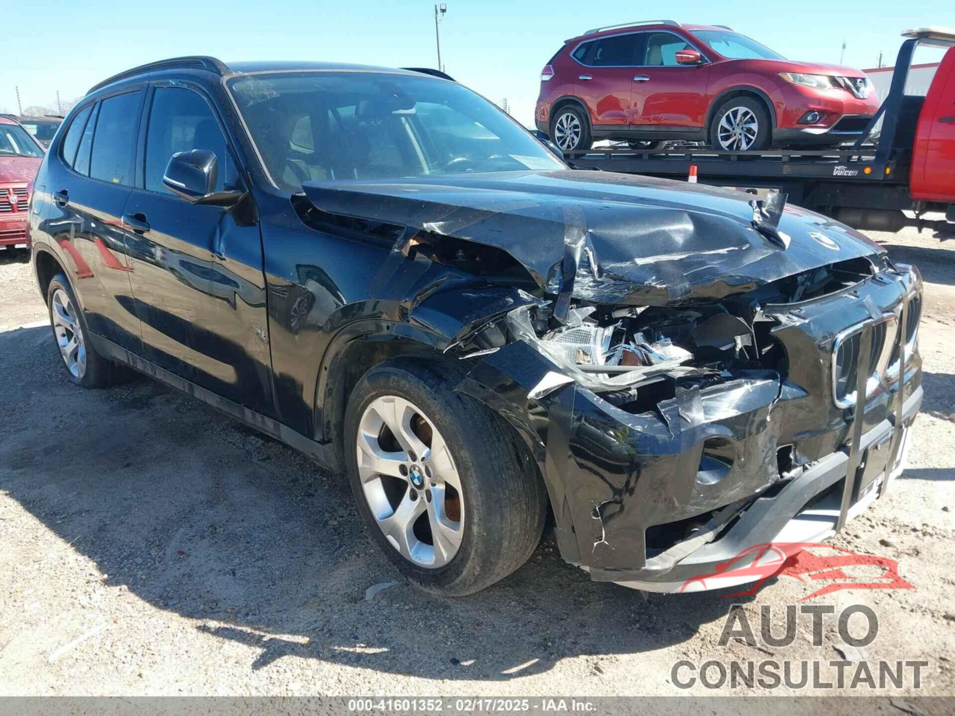 BMW X1 2015 - WBAVM1C50FV315428