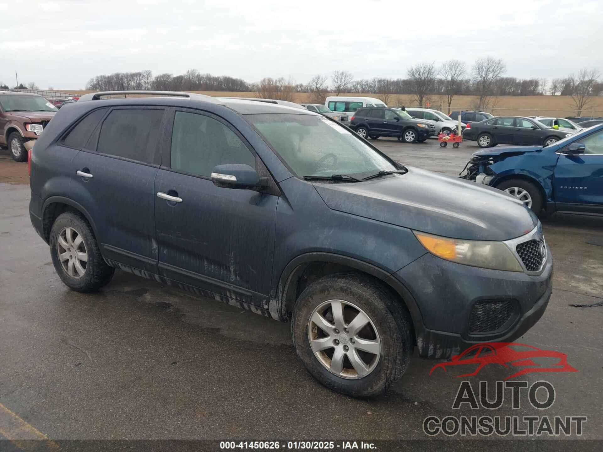 KIA SORENTO 2011 - 5XYKT4A24BG169975