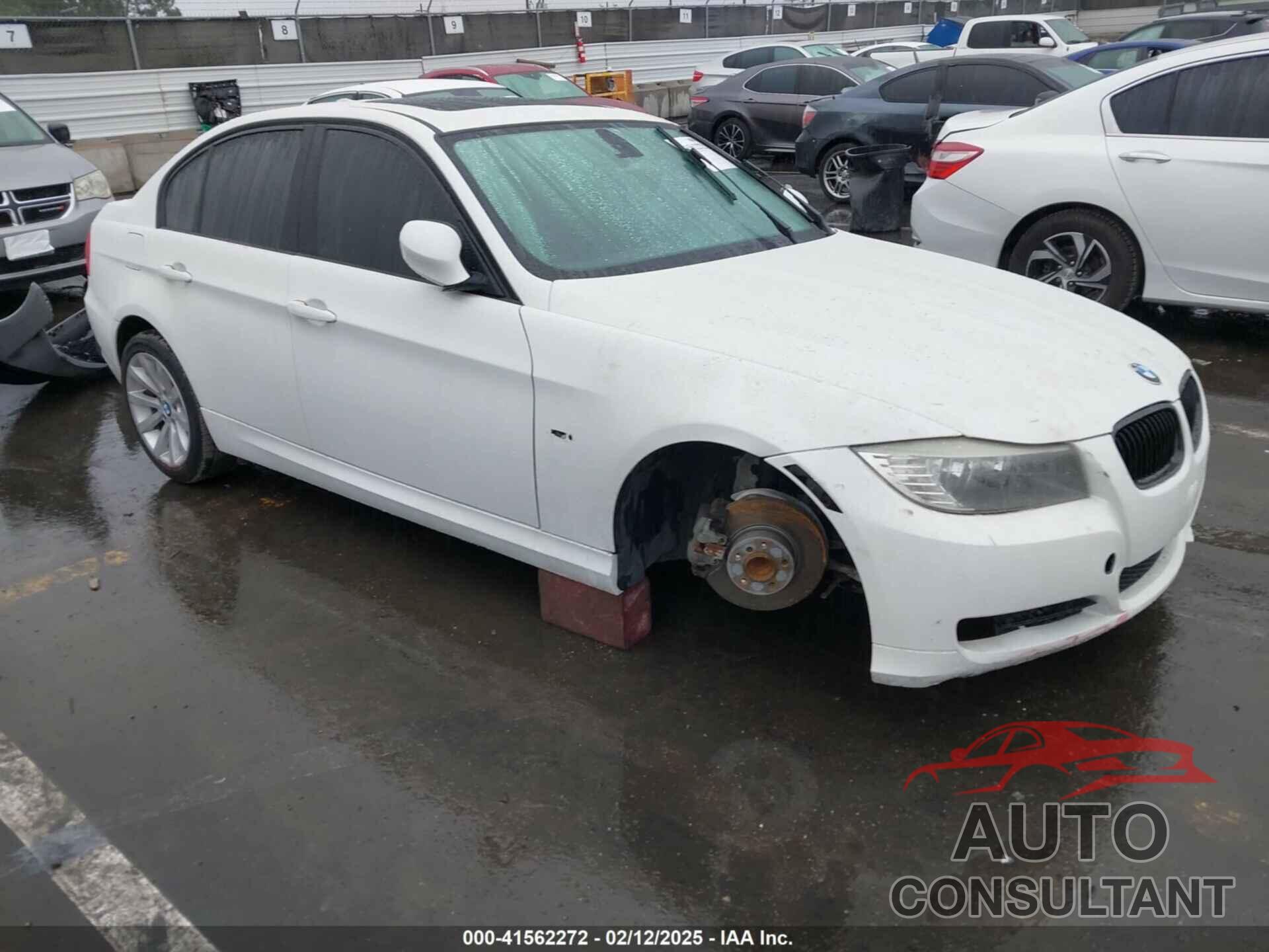 BMW 328I 2011 - WBAPH7C55BE681458