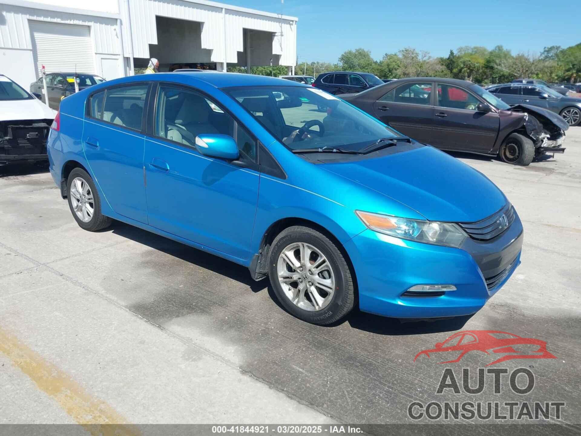 HONDA INSIGHT 2010 - JHMZE2H70AS037821