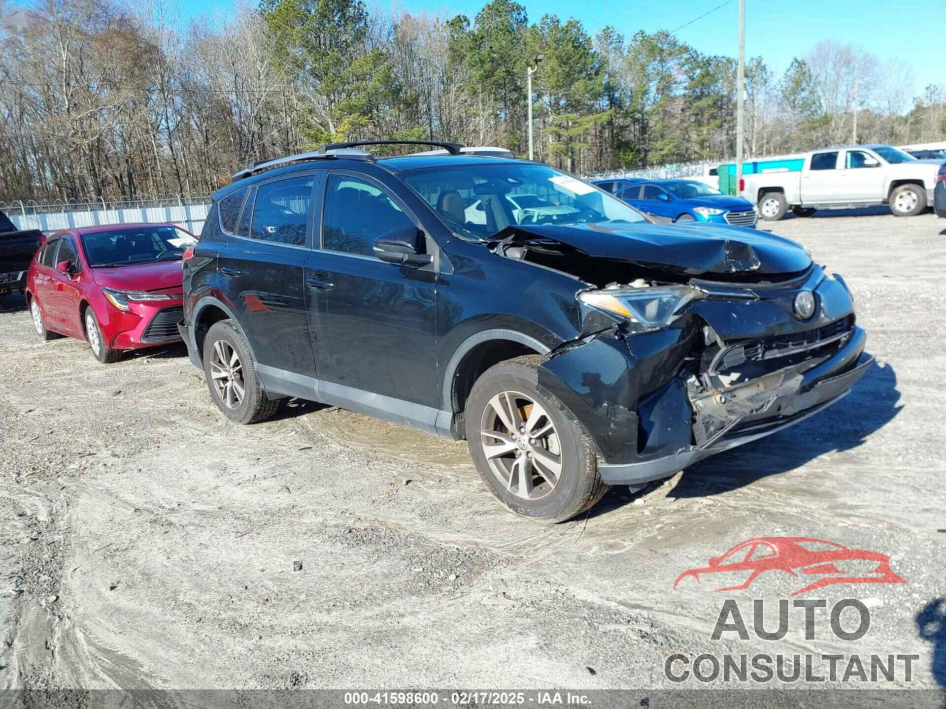 TOYOTA RAV4 2018 - 2T3RFREV3JW725183