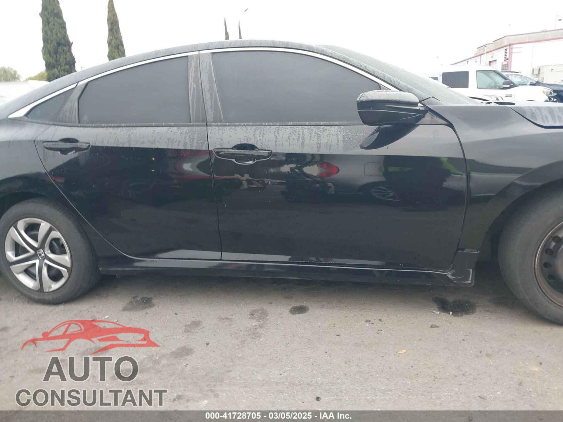 HONDA CIVIC 2018 - 2HGFC2F51JH603473