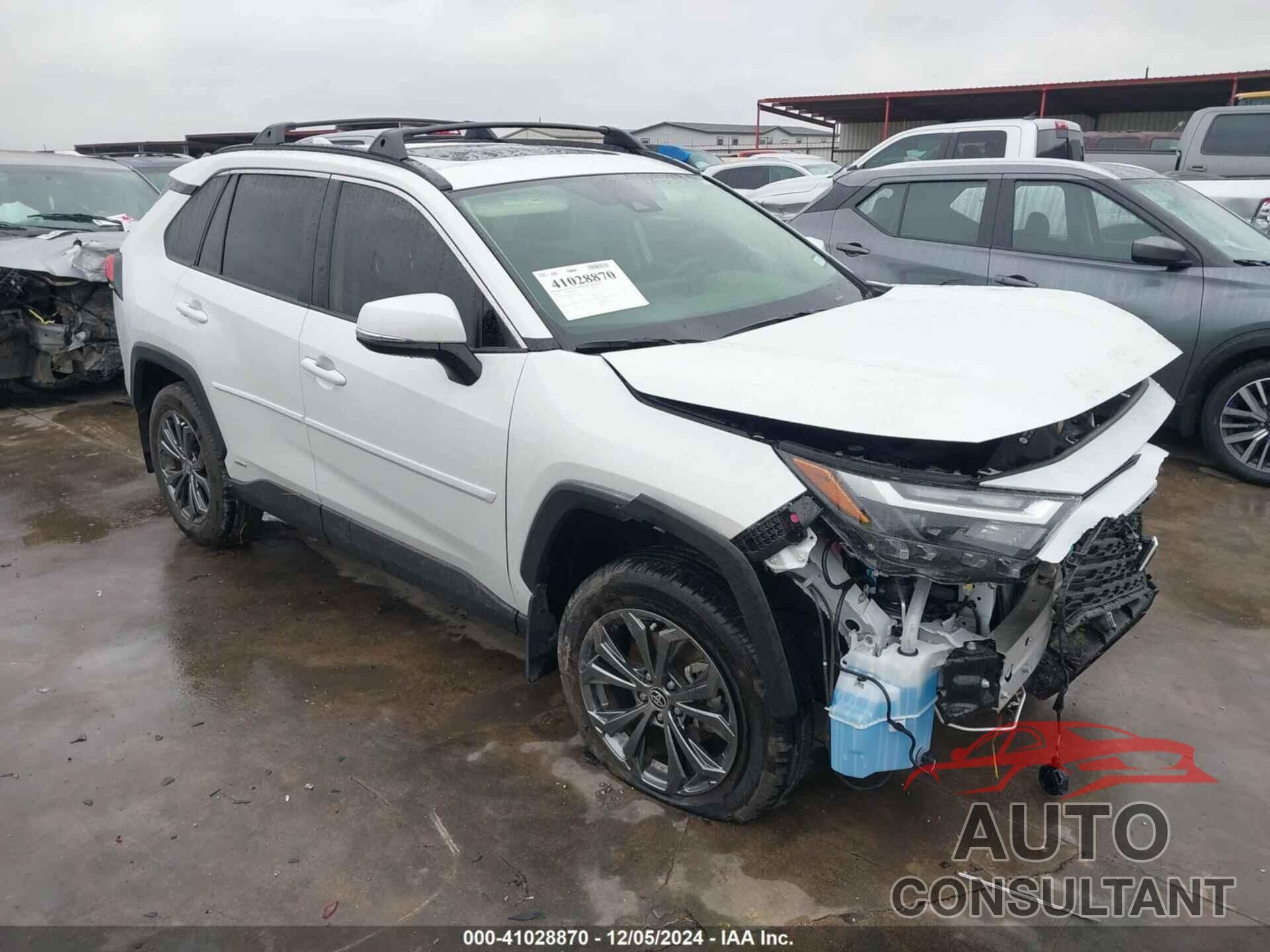 TOYOTA RAV4 HYBRID 2024 - JTMB6RFV1RD563398