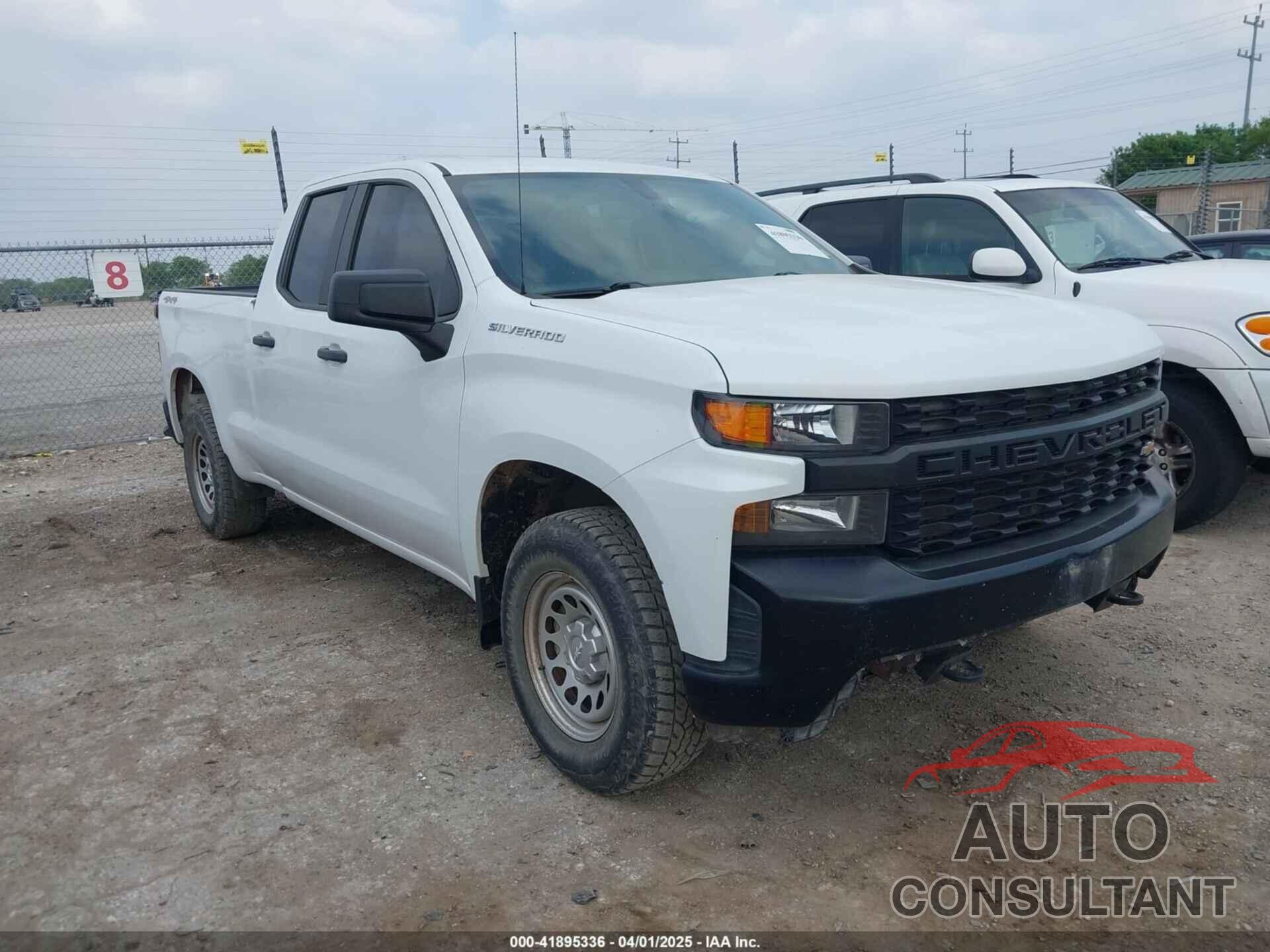 CHEVROLET SILVERADO 1500 2020 - 1GCRYAEF7LZ176515