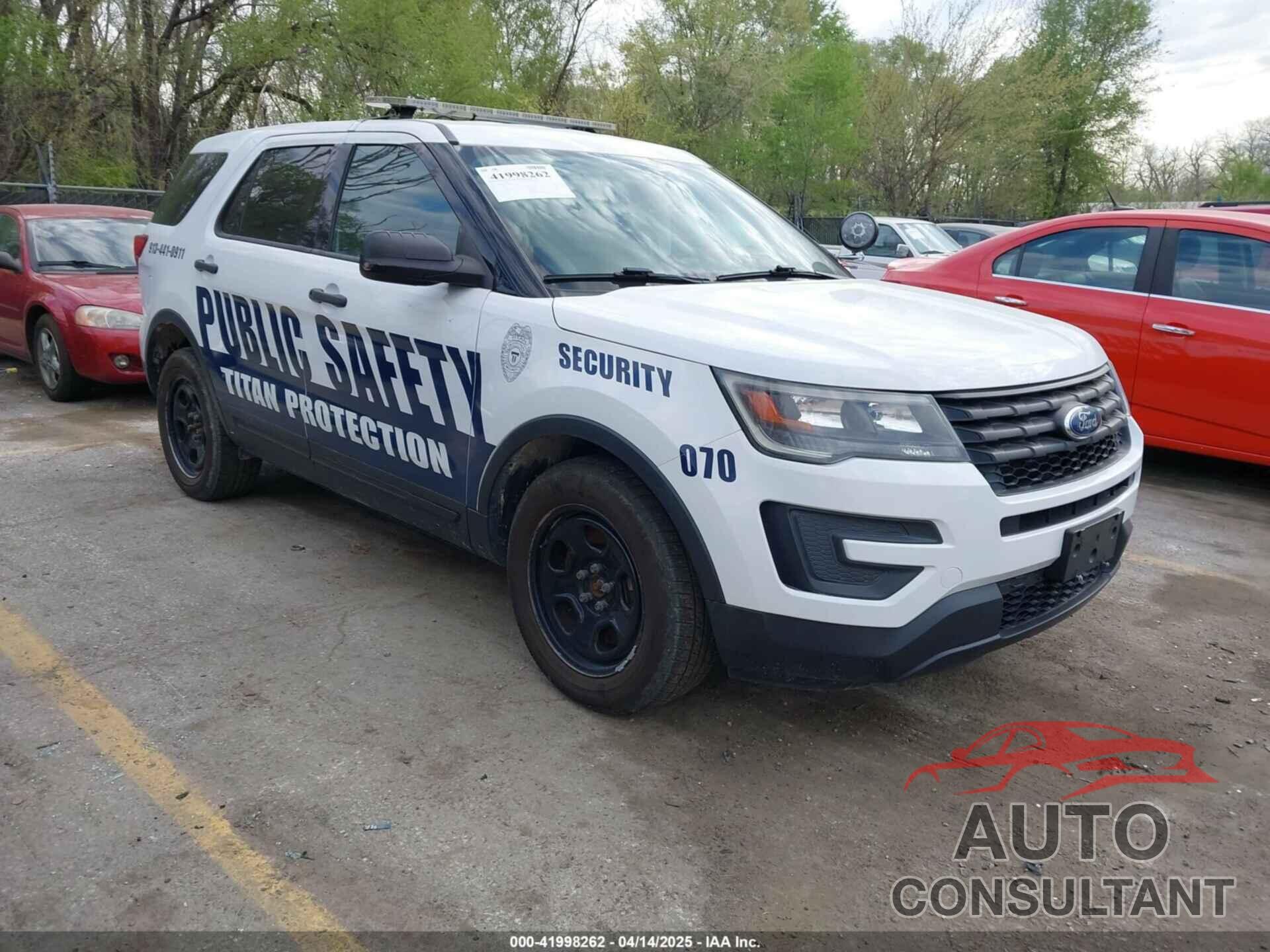 FORD POLICE INTERCEPTOR 2017 - 1FM5K8AR9HGB92870