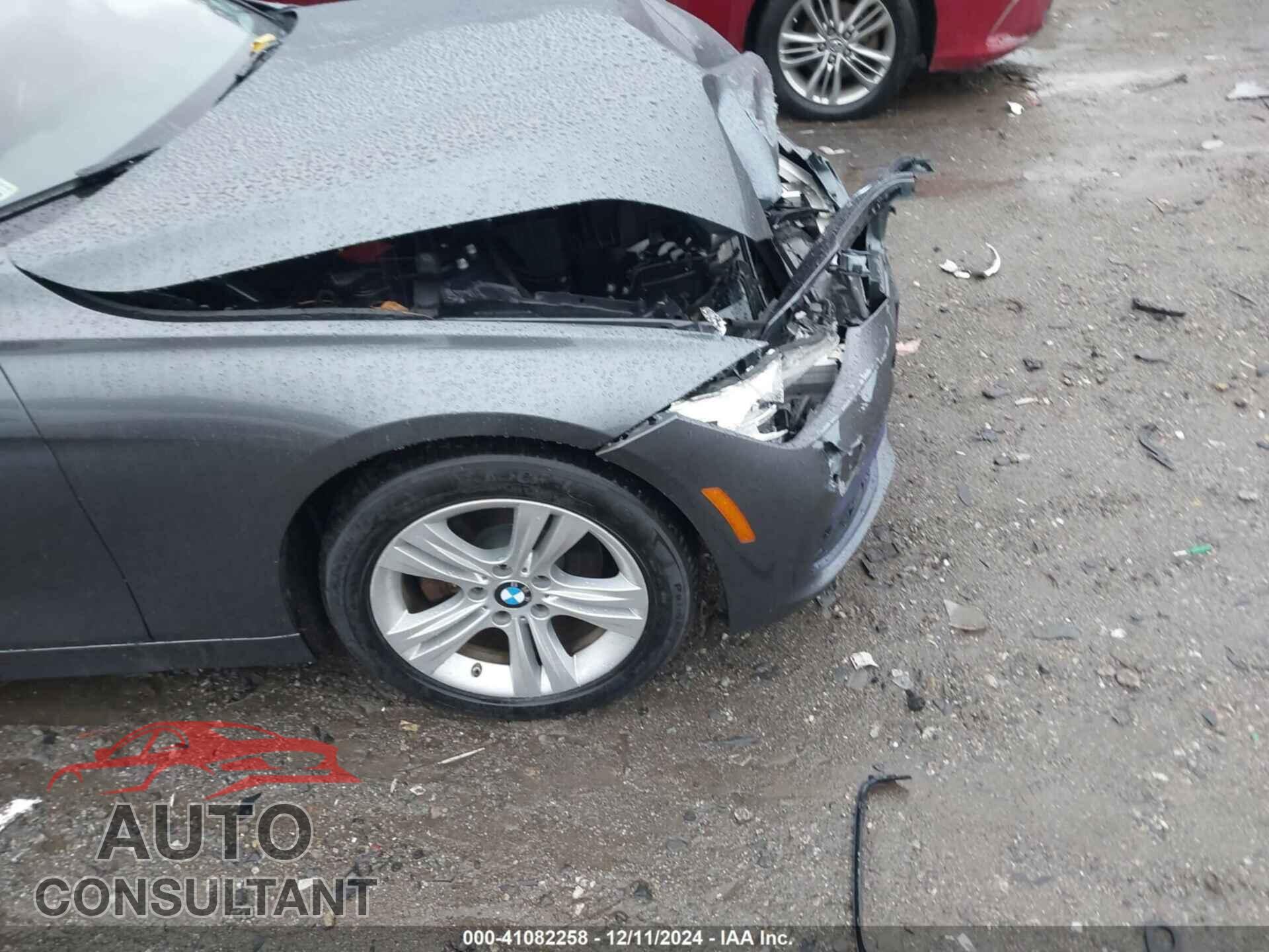 BMW 328I 2016 - WBA8E3G59GNU02424
