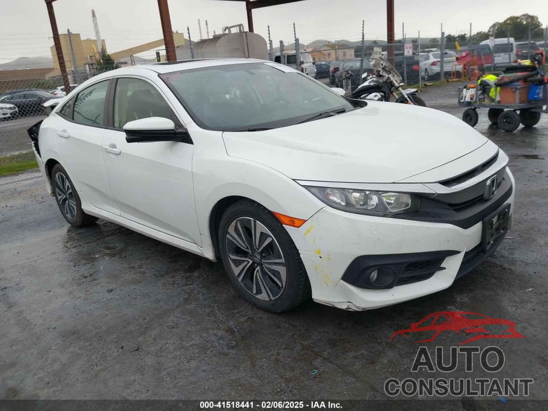 HONDA CIVIC 2018 - JHMFC1F73JX028913