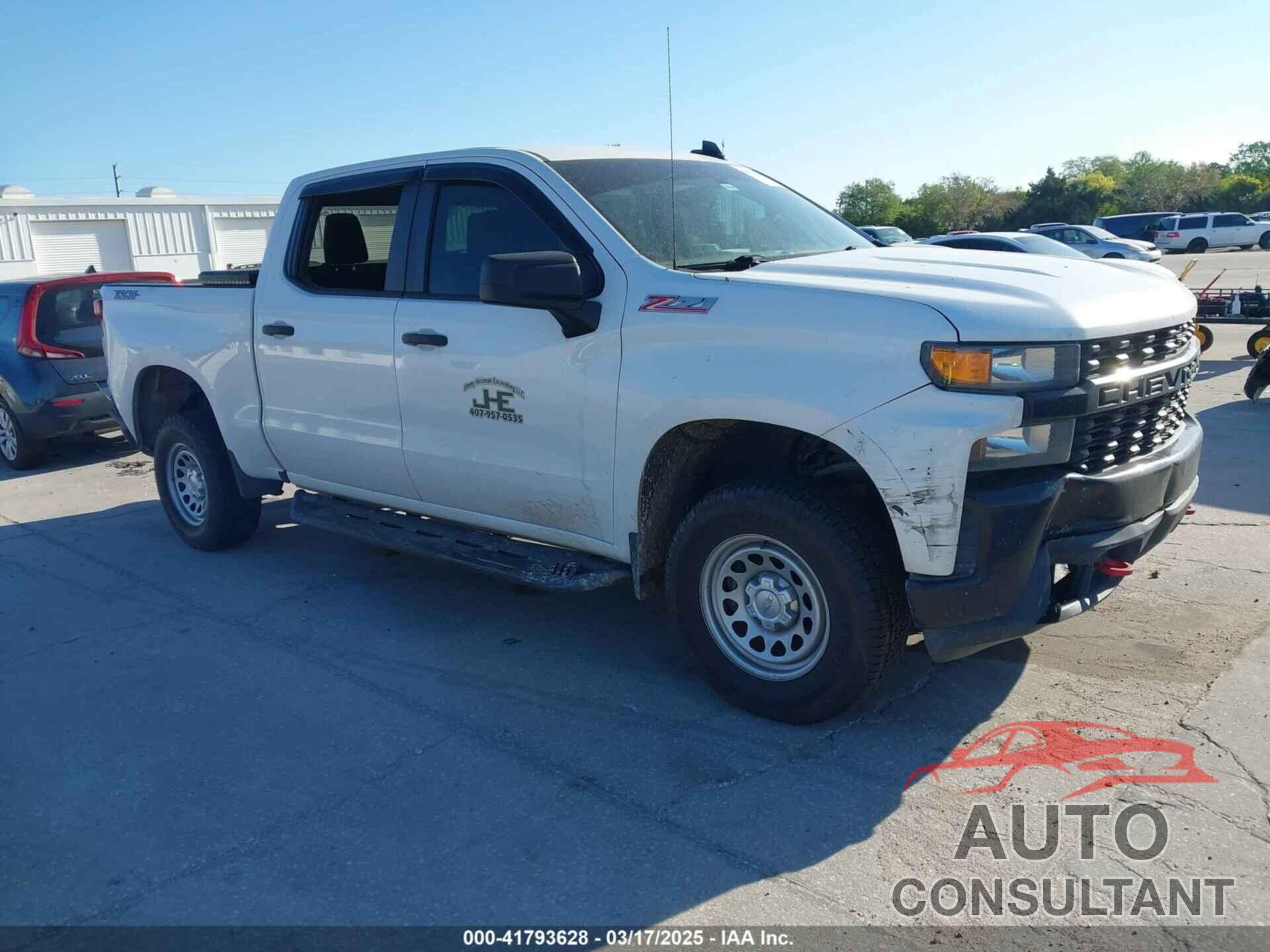 CHEVROLET SILVERADO 1500 2019 - 1GCPYCEF3KZ428391