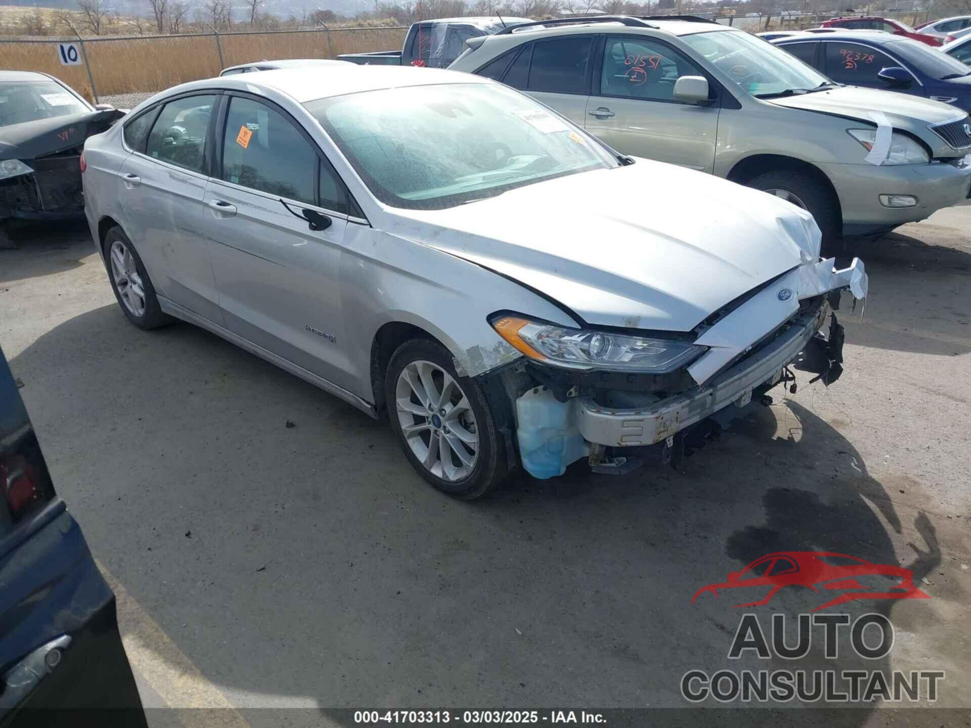 FORD FUSION HYBRID 2019 - 3FA6P0LU5KR140266