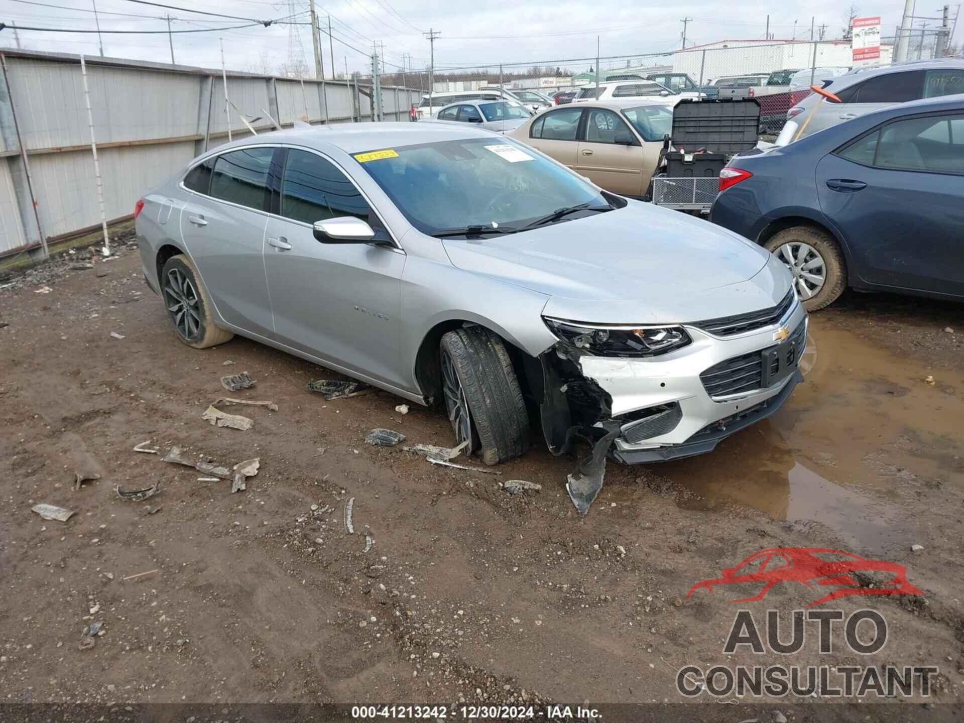 CHEVROLET MALIBU 2018 - 1G1ZD5ST9JF277334