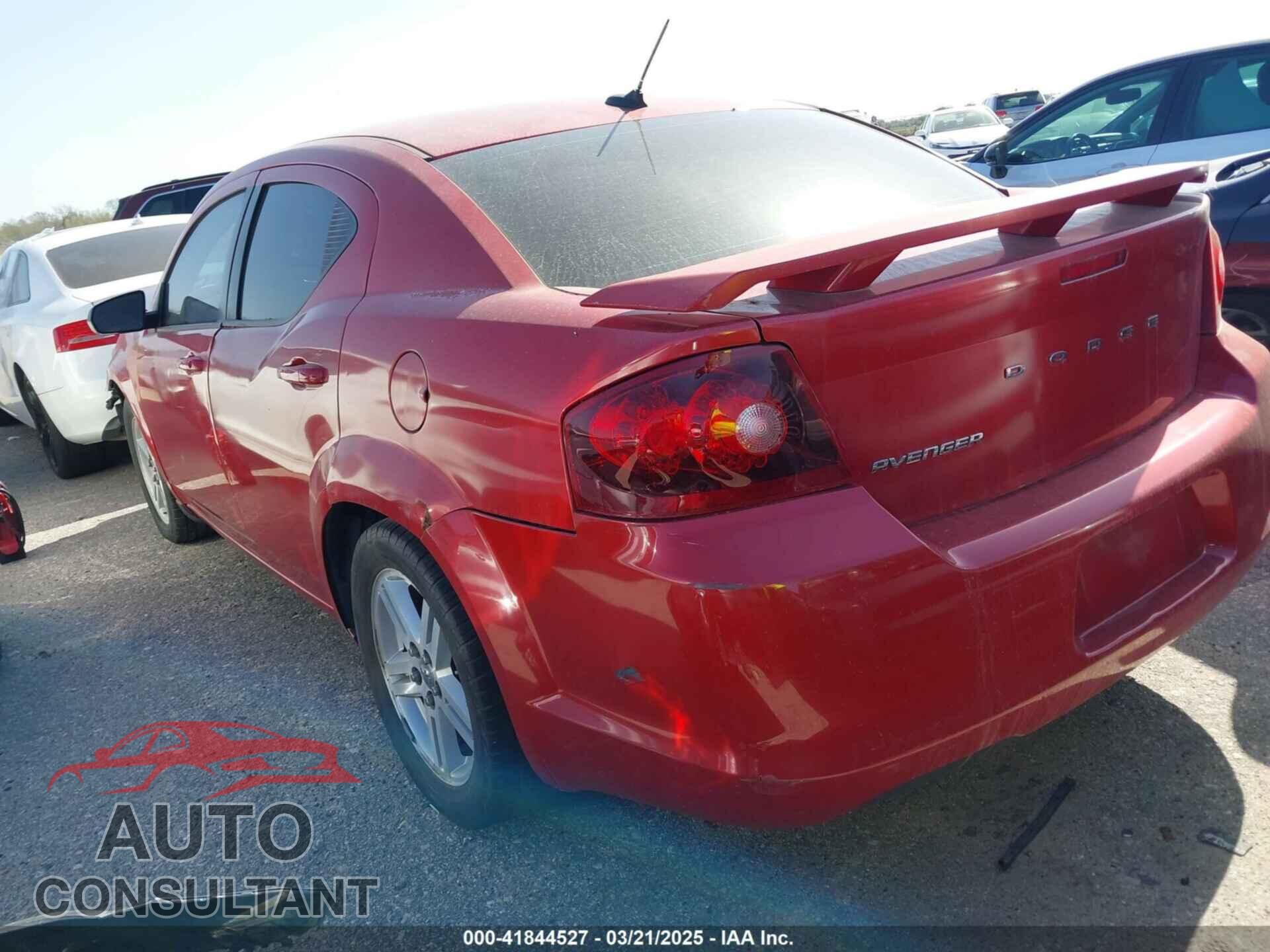 DODGE AVENGER 2013 - 1C3CDZAB5DN648730