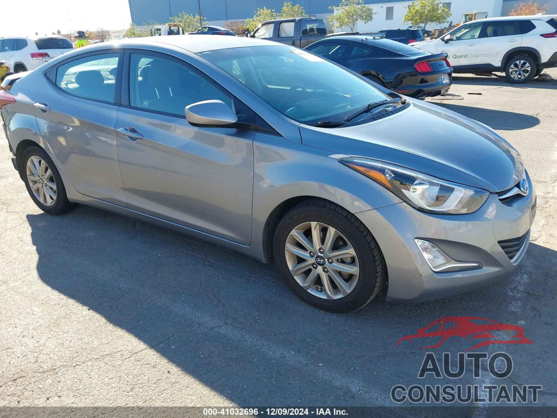 HYUNDAI ELANTRA 2014 - KMHDH4AEXEU158062