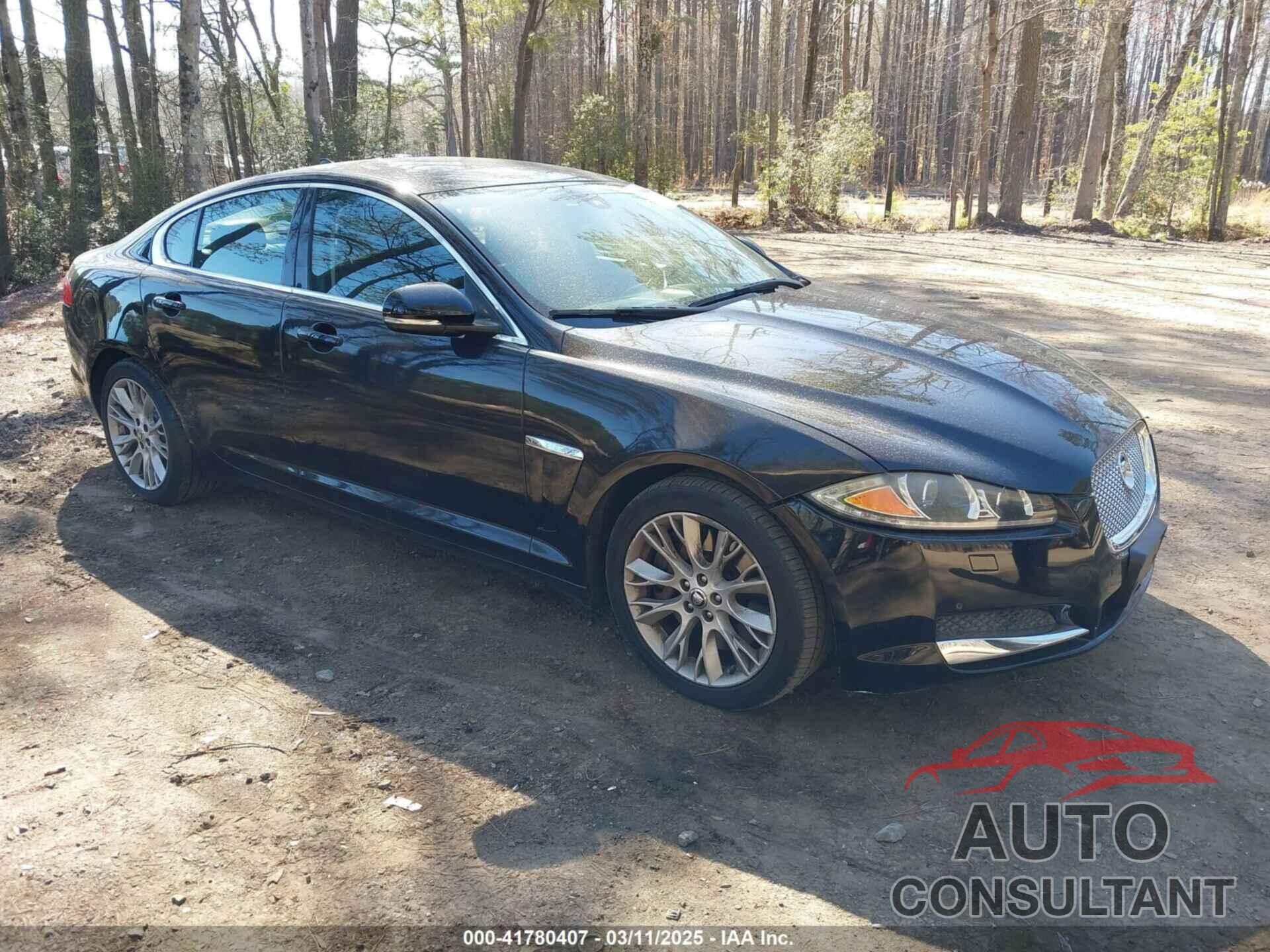 JAGUAR XF 2013 - SAJWA0E70D8S63269