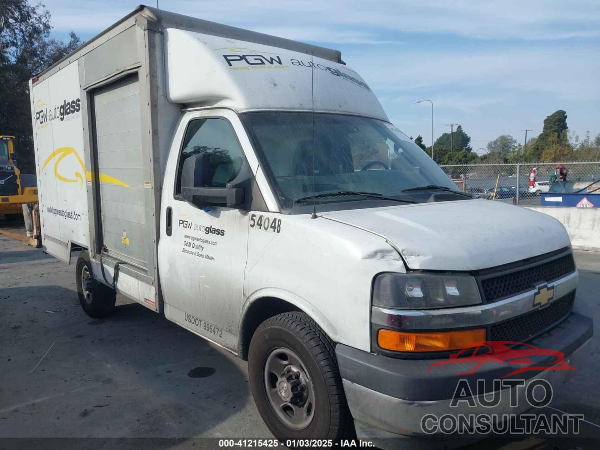 CHEVROLET EXPRESS CUTAWAY 2017 - 1GB0GRFG2H1352690