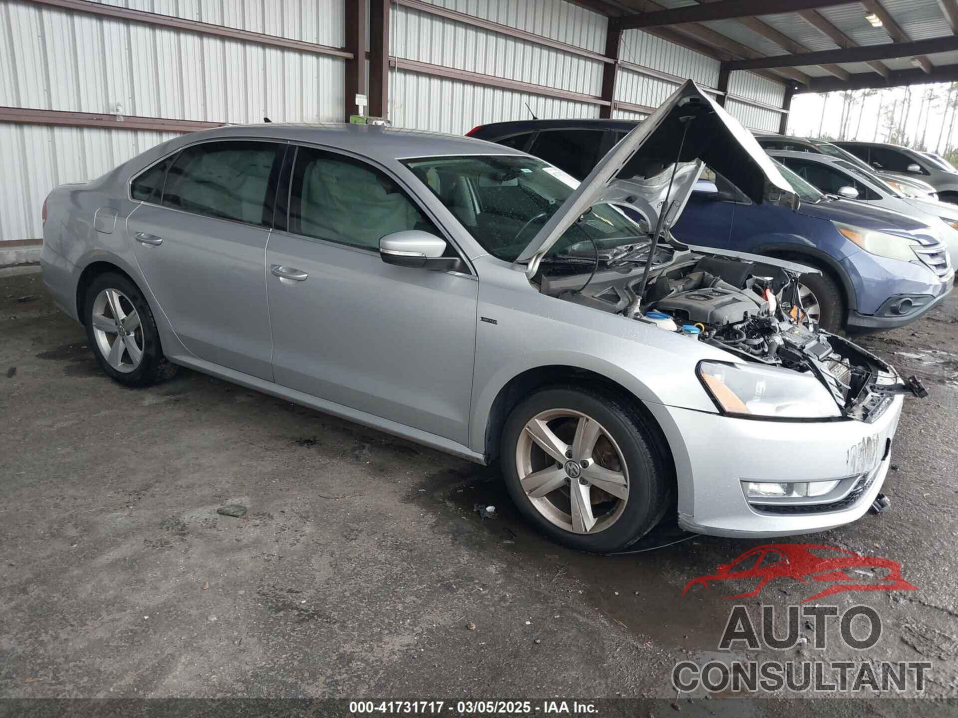 VOLKSWAGEN PASSAT 2015 - 1VWAT7A36FC112691