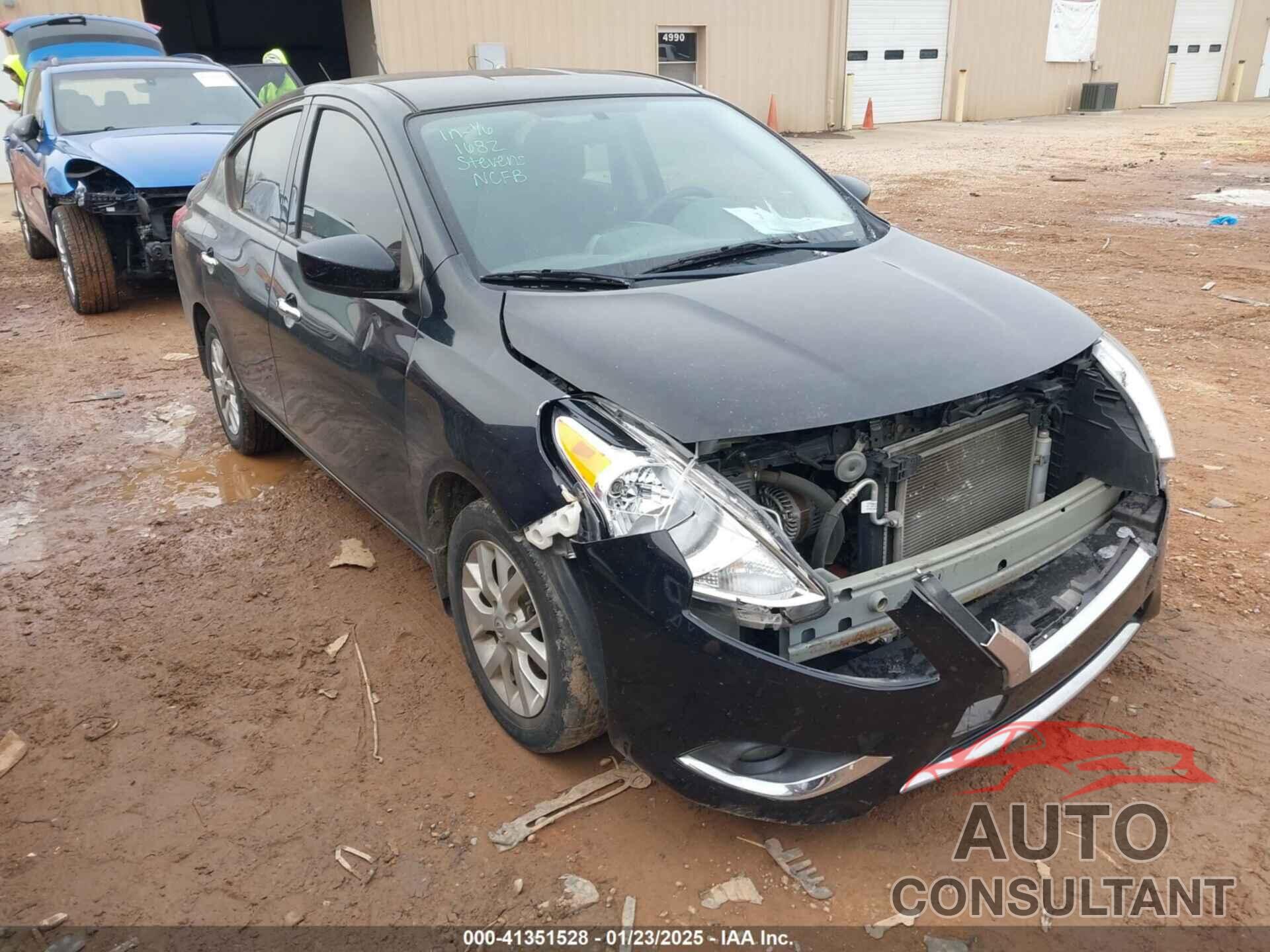 NISSAN VERSA 2018 - 3N1CN7APXJL844492
