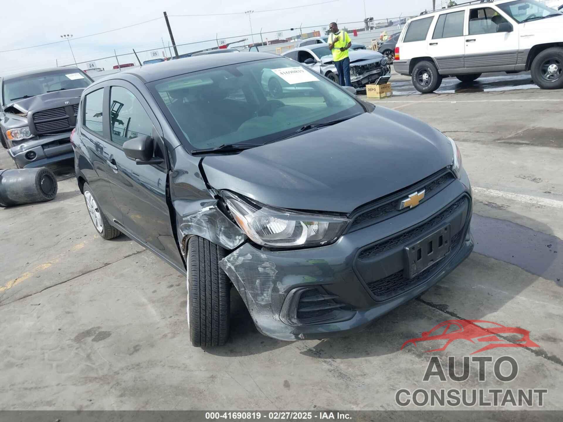 CHEVROLET SPARK 2017 - KL8CB6SA1HC840193