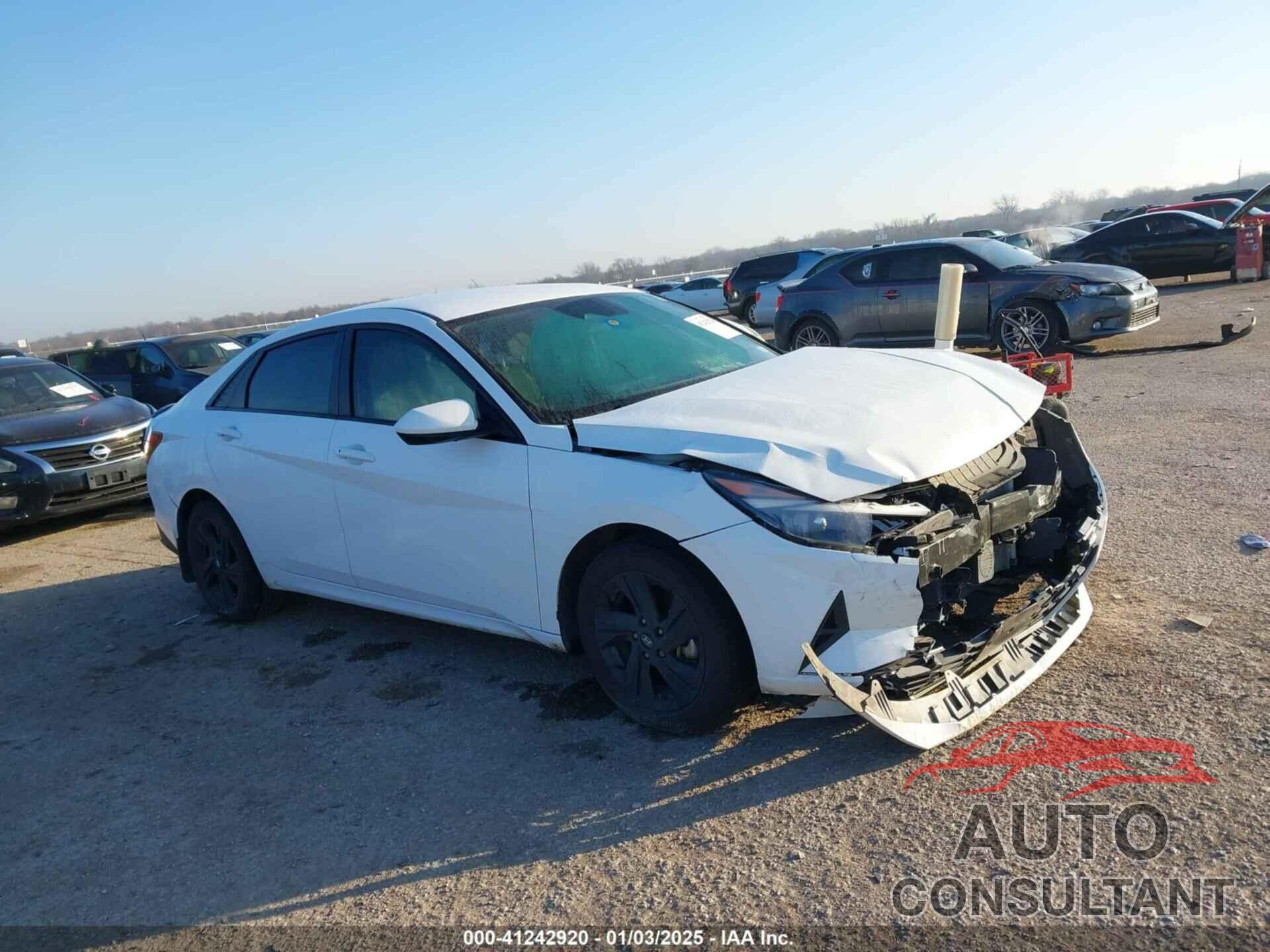 HYUNDAI ELANTRA HYBRID 2022 - KMHLM4AJXNU017349