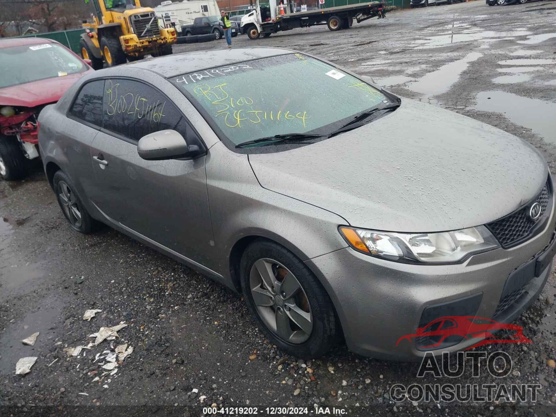 KIA FORTE KOUP 2012 - KNAFU6A29C5531204