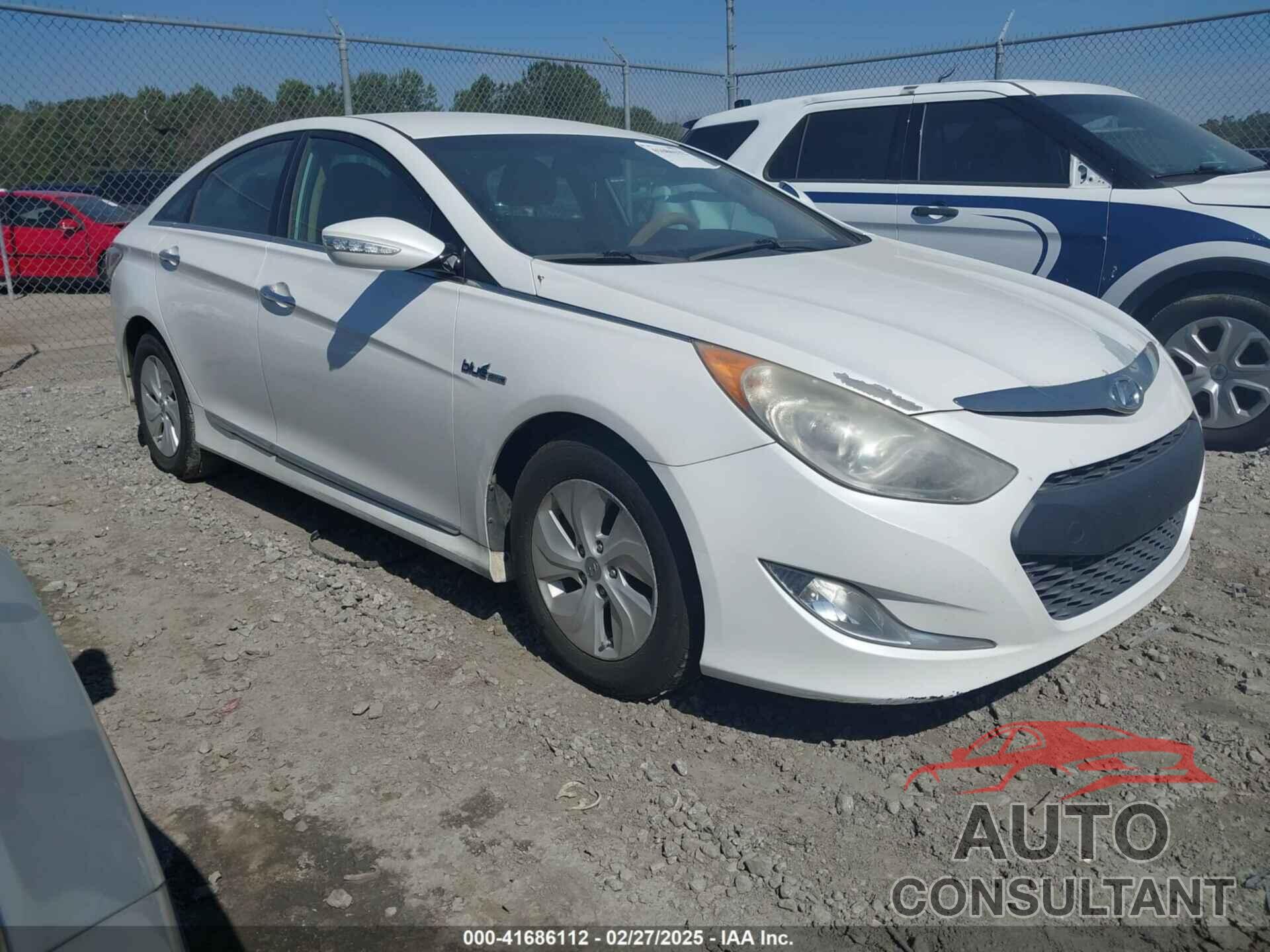 HYUNDAI SONATA HYBRID 2015 - KMHEC4A49FA133490