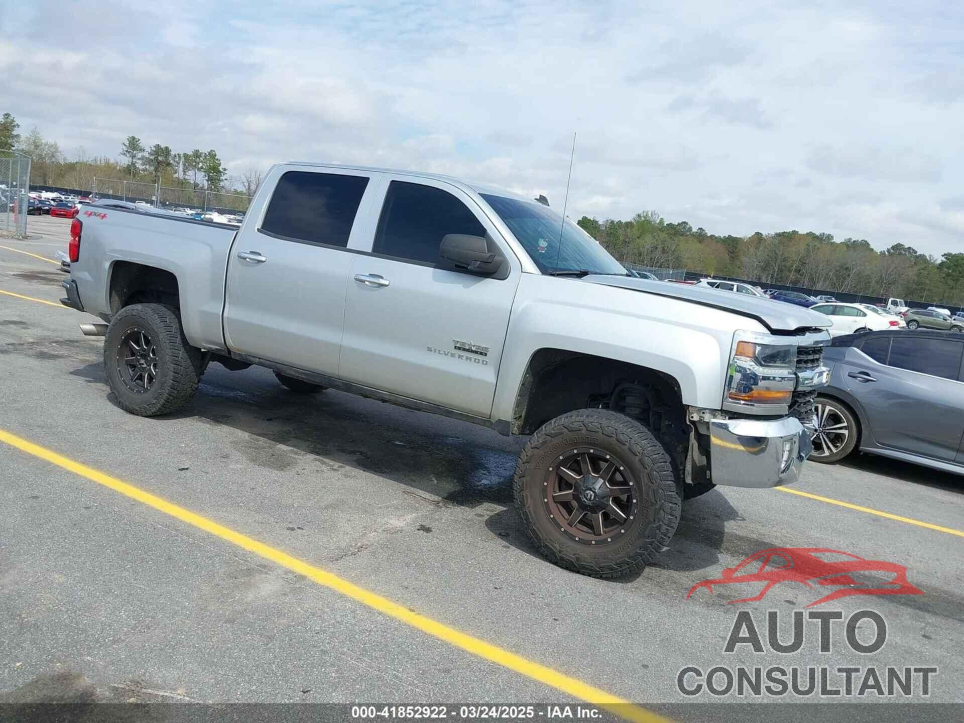 CHEVROLET SILVERADO 1500 2014 - 3GCUKREC1EG510153