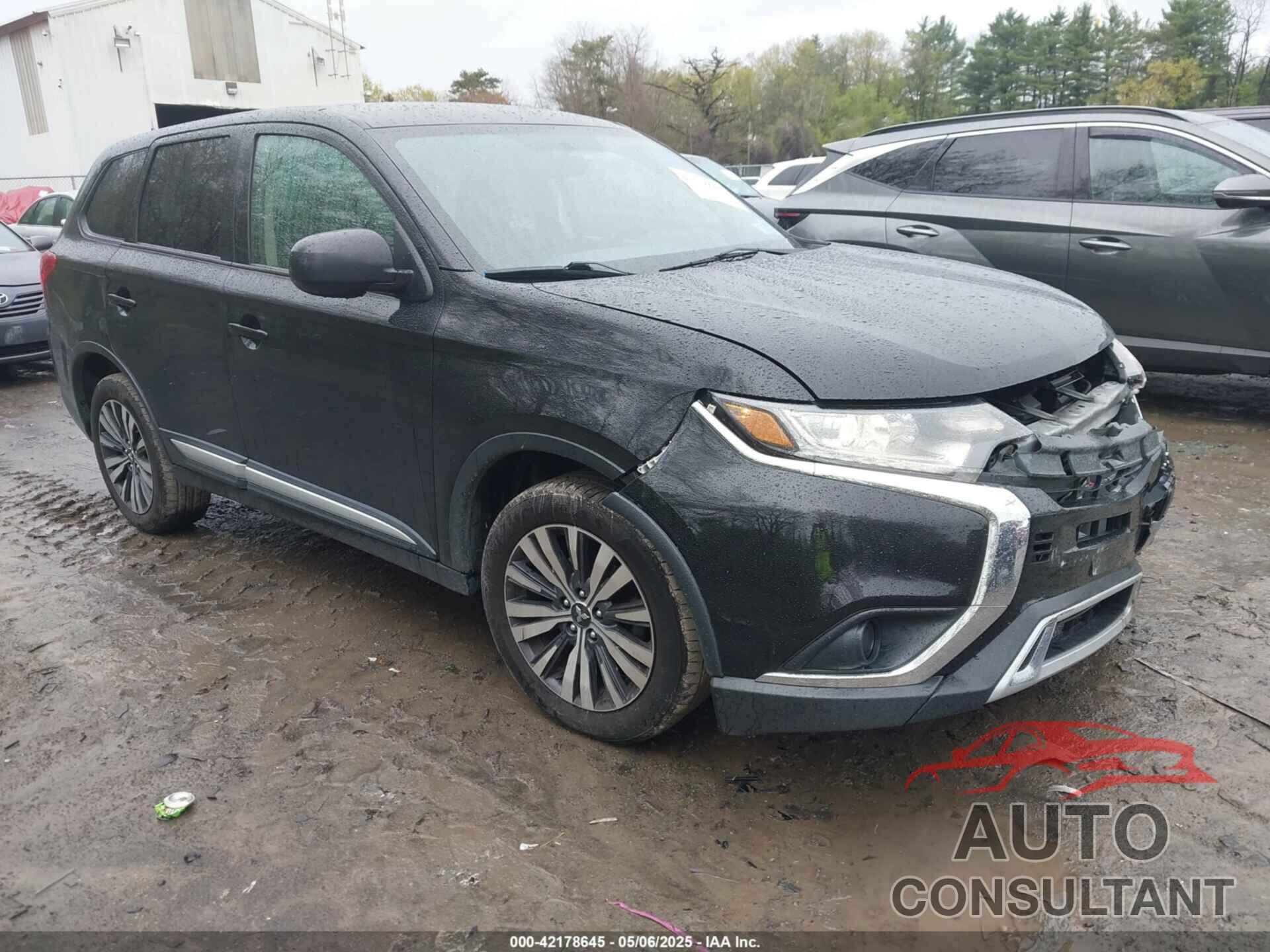 MITSUBISHI OUTLANDER 2019 - JA4AZ3A32KZ020814
