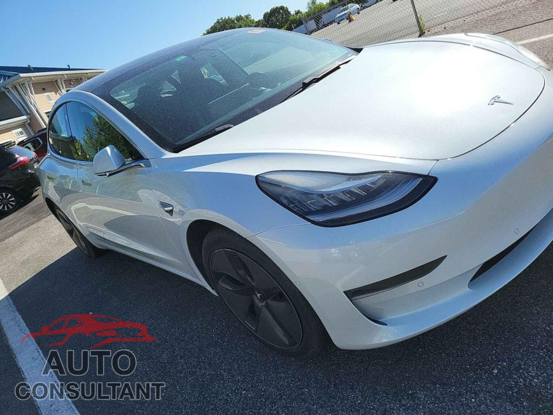 TESLA MODEL 3 2020 - 5YJ3E1EB7LF637357