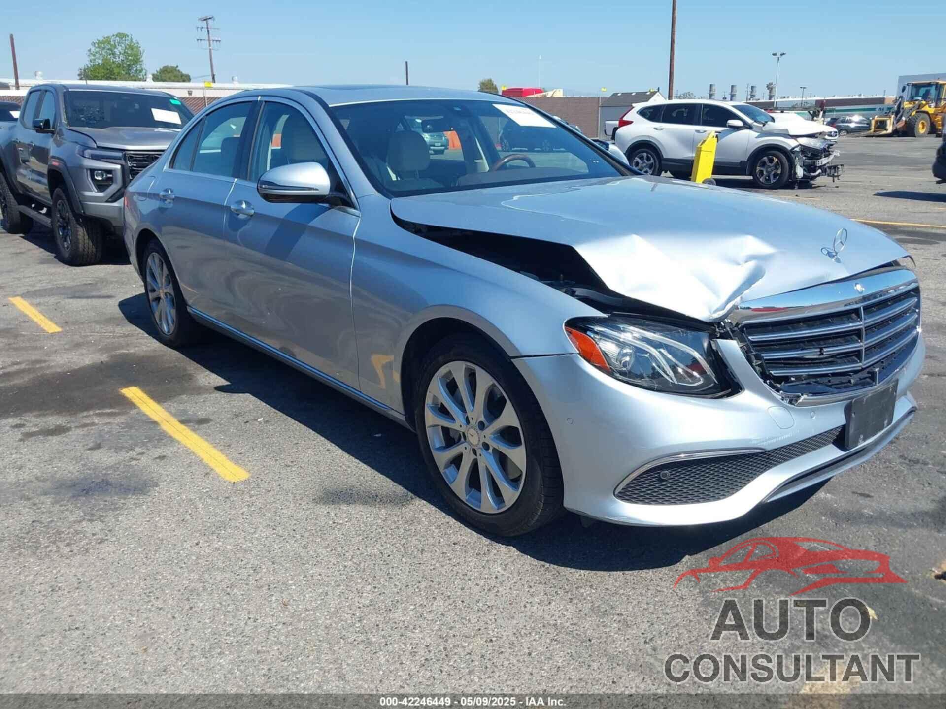 MERCEDES-BENZ E 300 2017 - WDDZF4JB4HA078919
