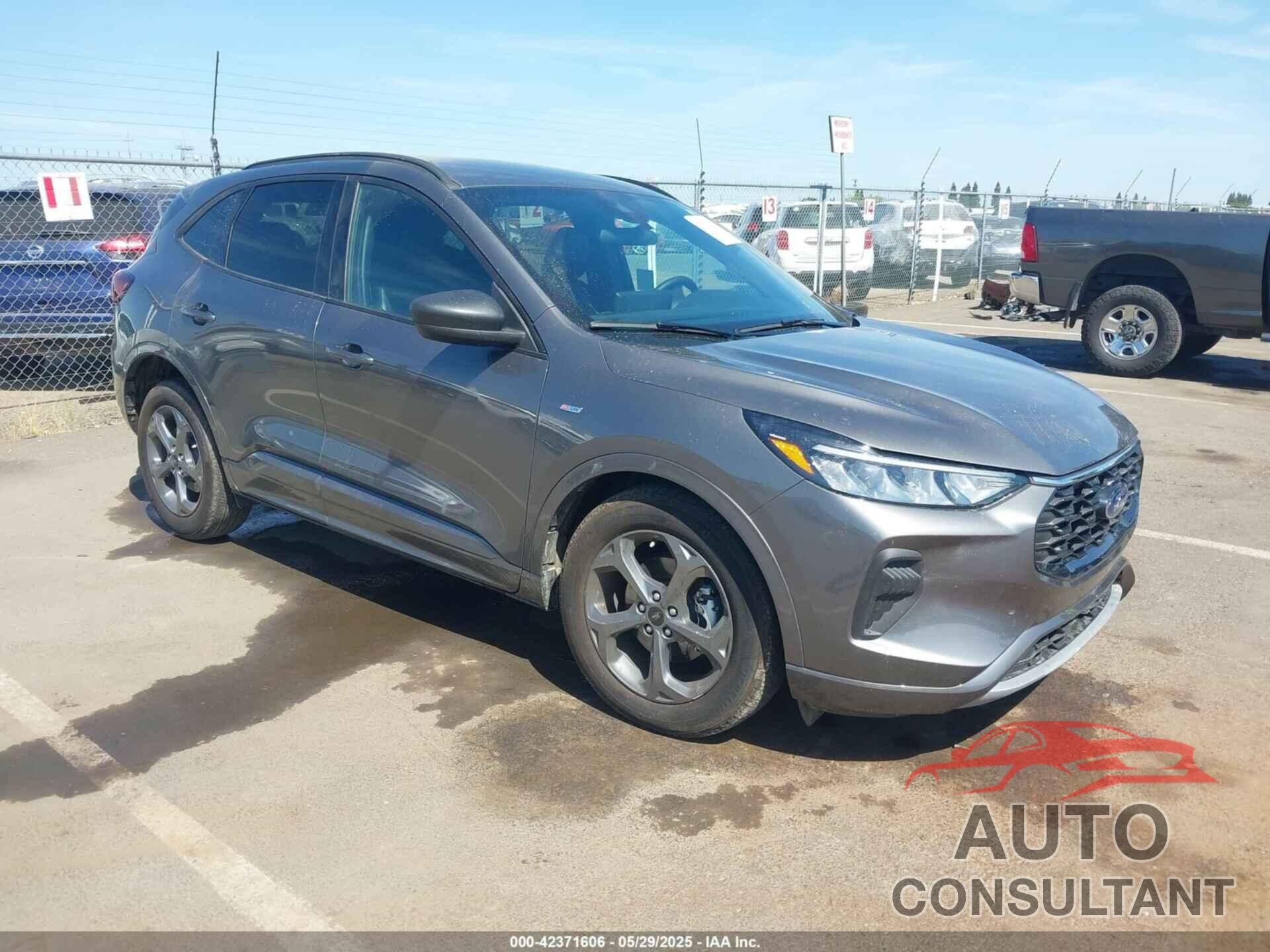 FORD ESCAPE 2023 - 1FMCU9MN8PUA95658