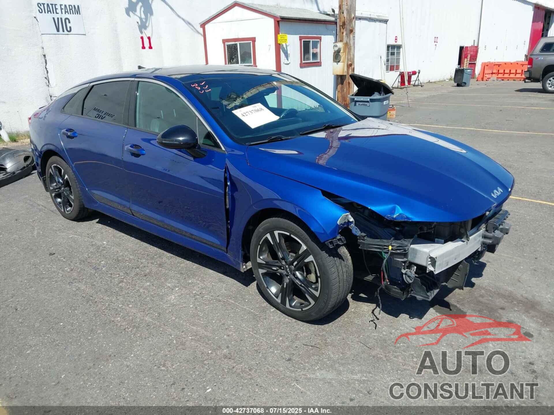 KIA K5 2022 - 5XXG64J20NG127941