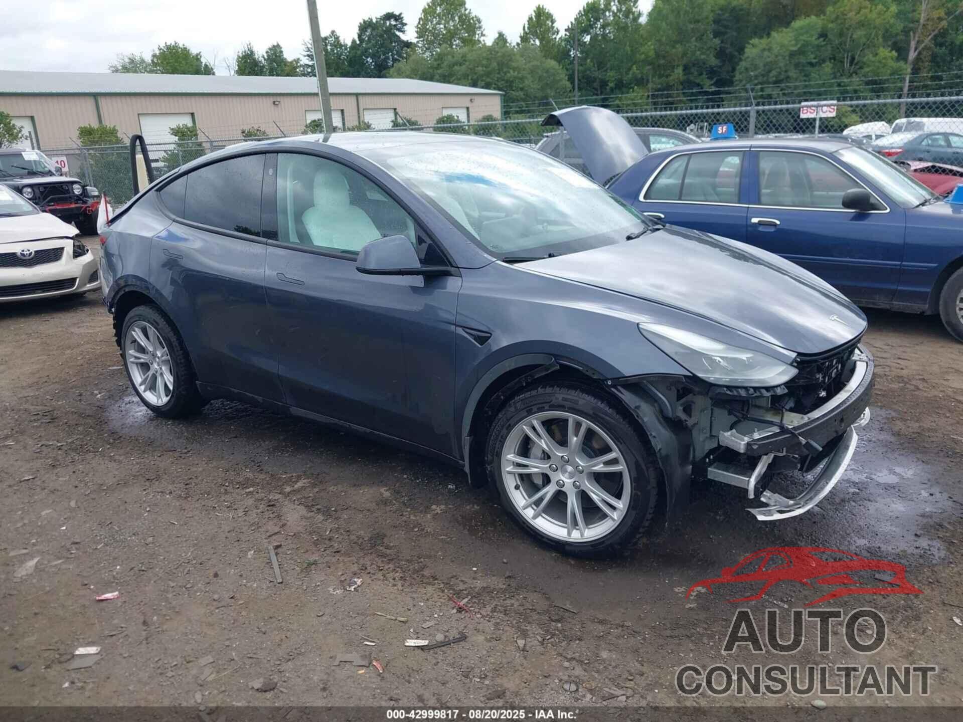 TESLA MODEL Y 2023 - 7SAYGDEEXPF637342