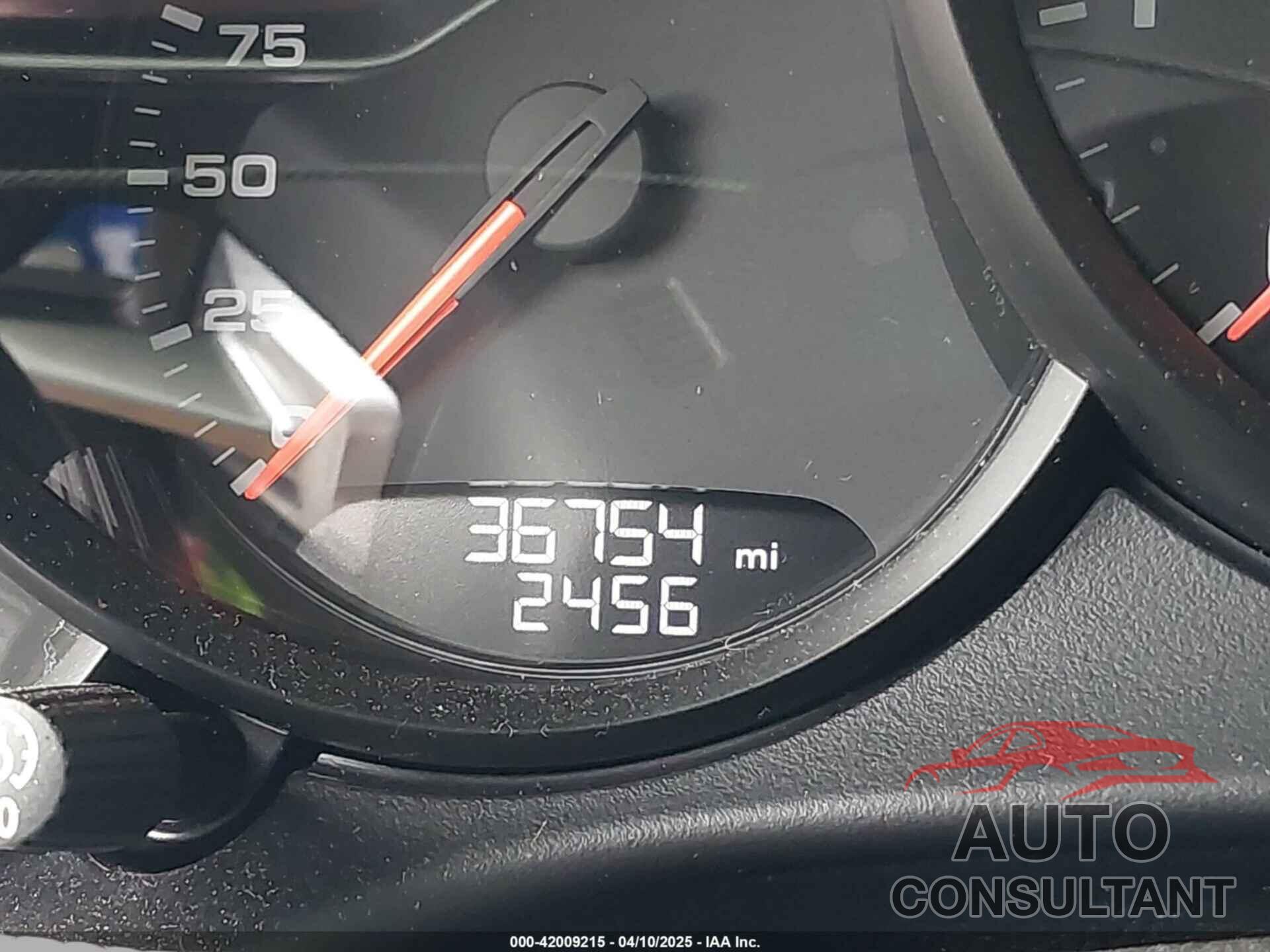 PORSCHE 911 2018 - WP0AA2A92JS106143