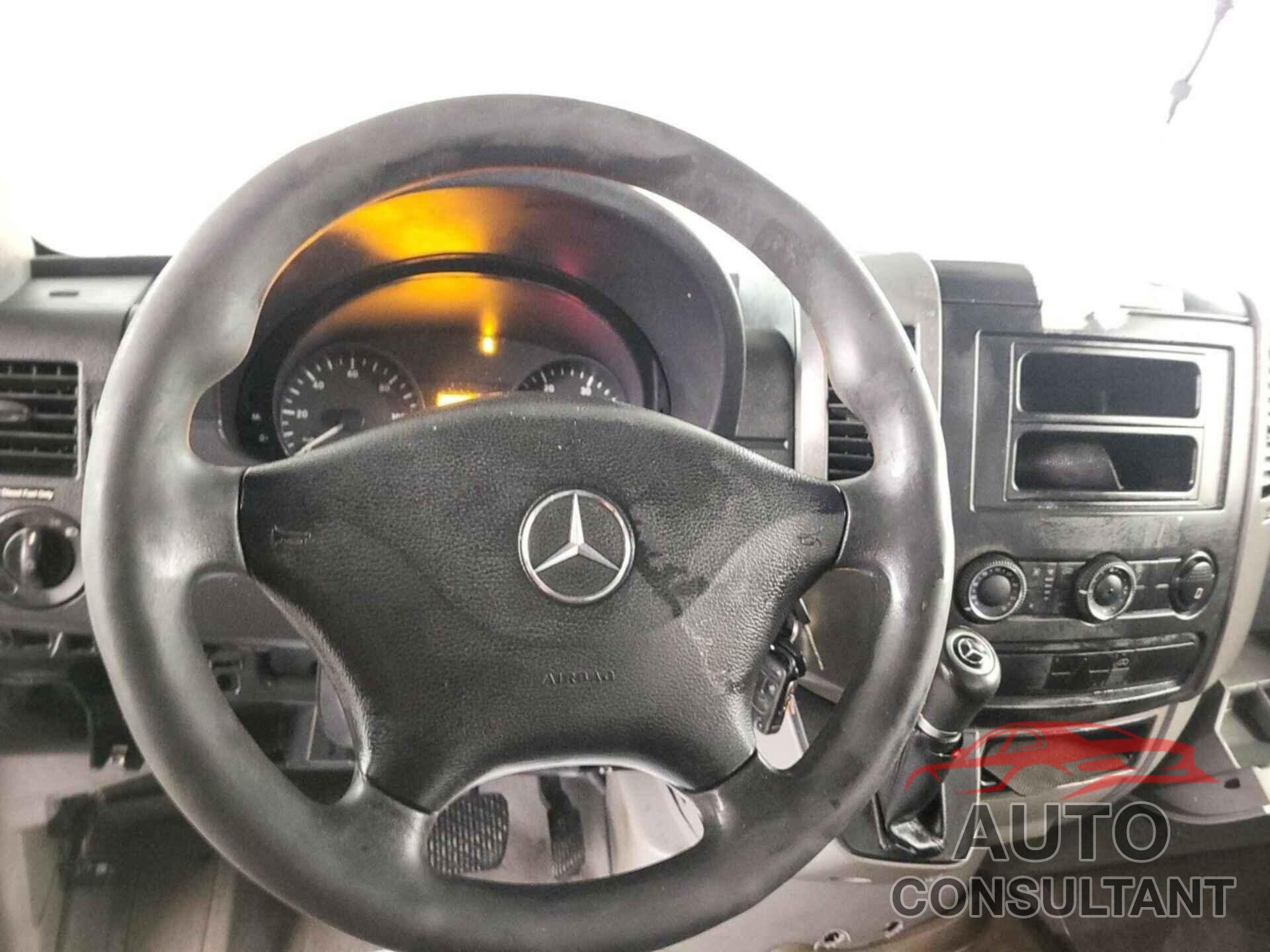 MERCEDES-BENZ SPRINTER 2500 2014 - WD3PE8DE4E5897896